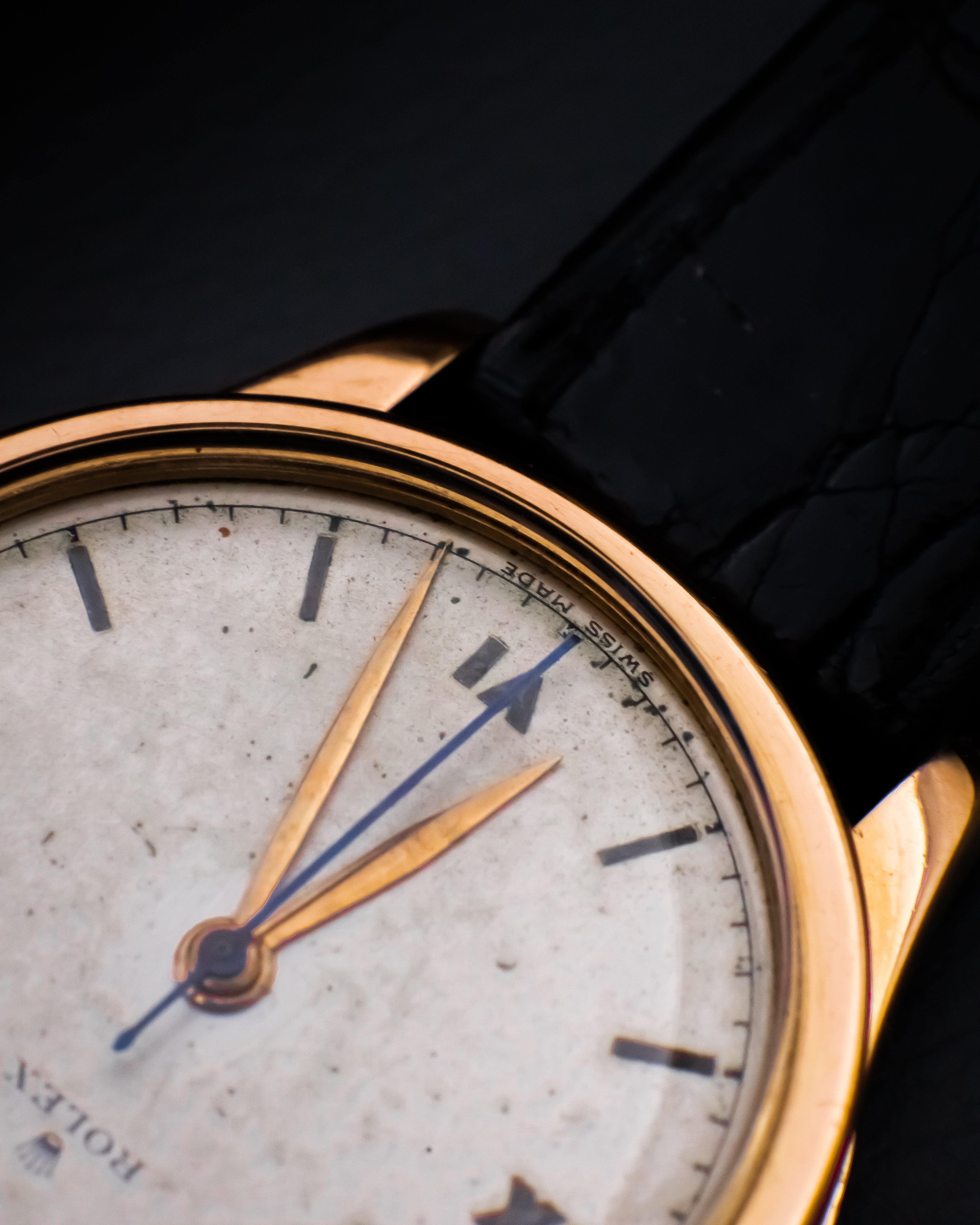 Rolex 7003 Oyster 18k - vintage Roman dial