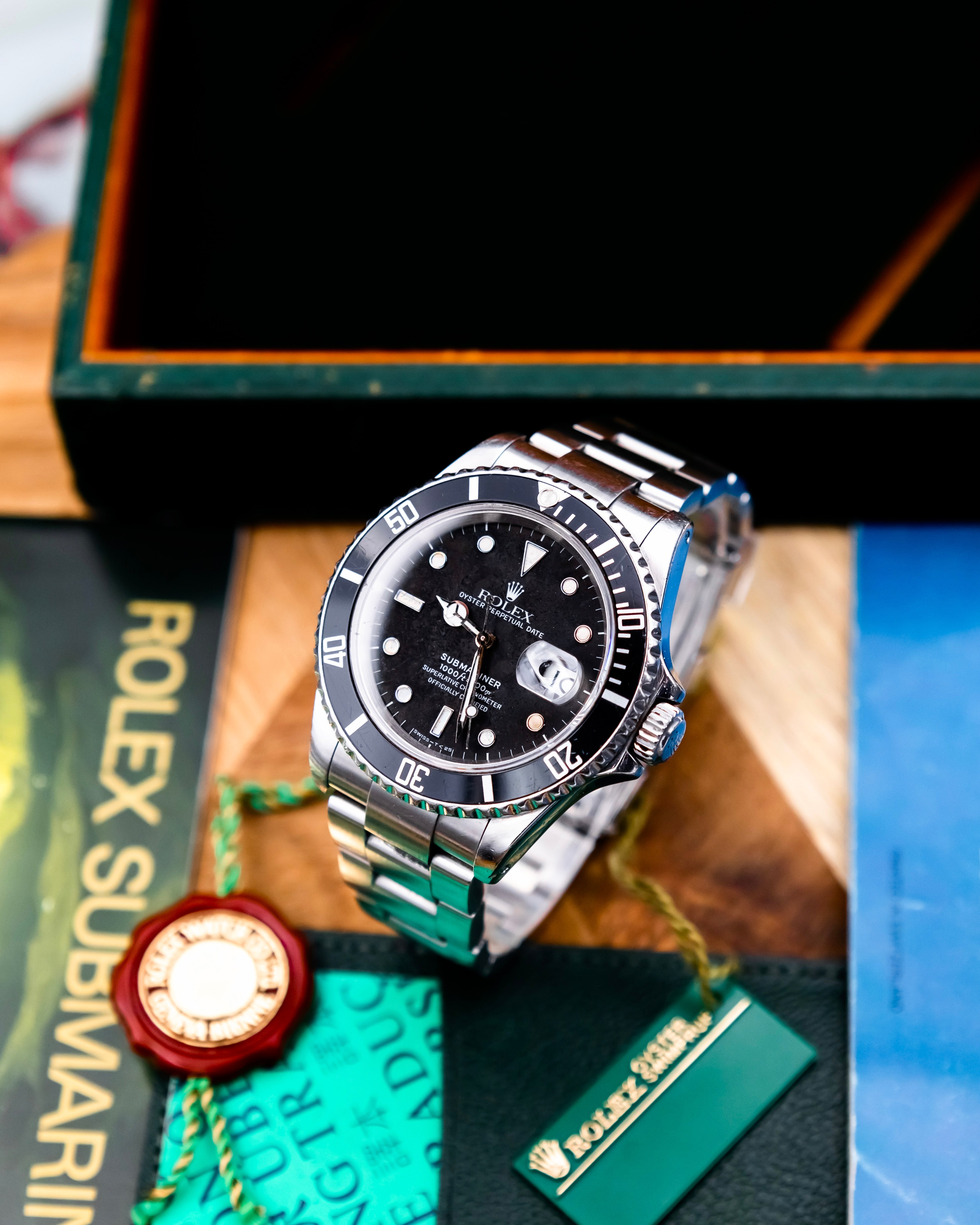 Rolex 16610 Submariner - Black patina dial