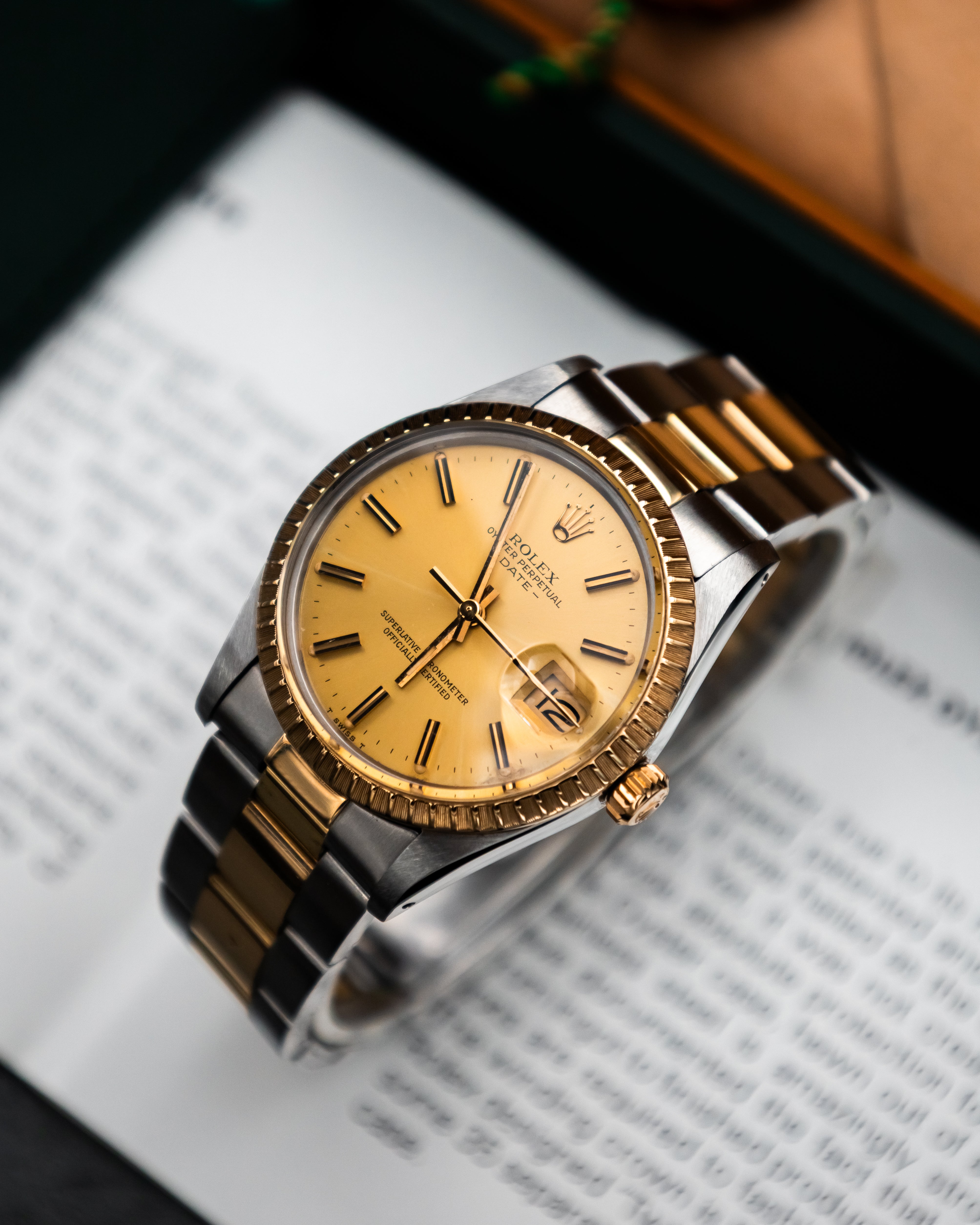 Rolex 15053 Oyster Perpetual Date - champagne dial