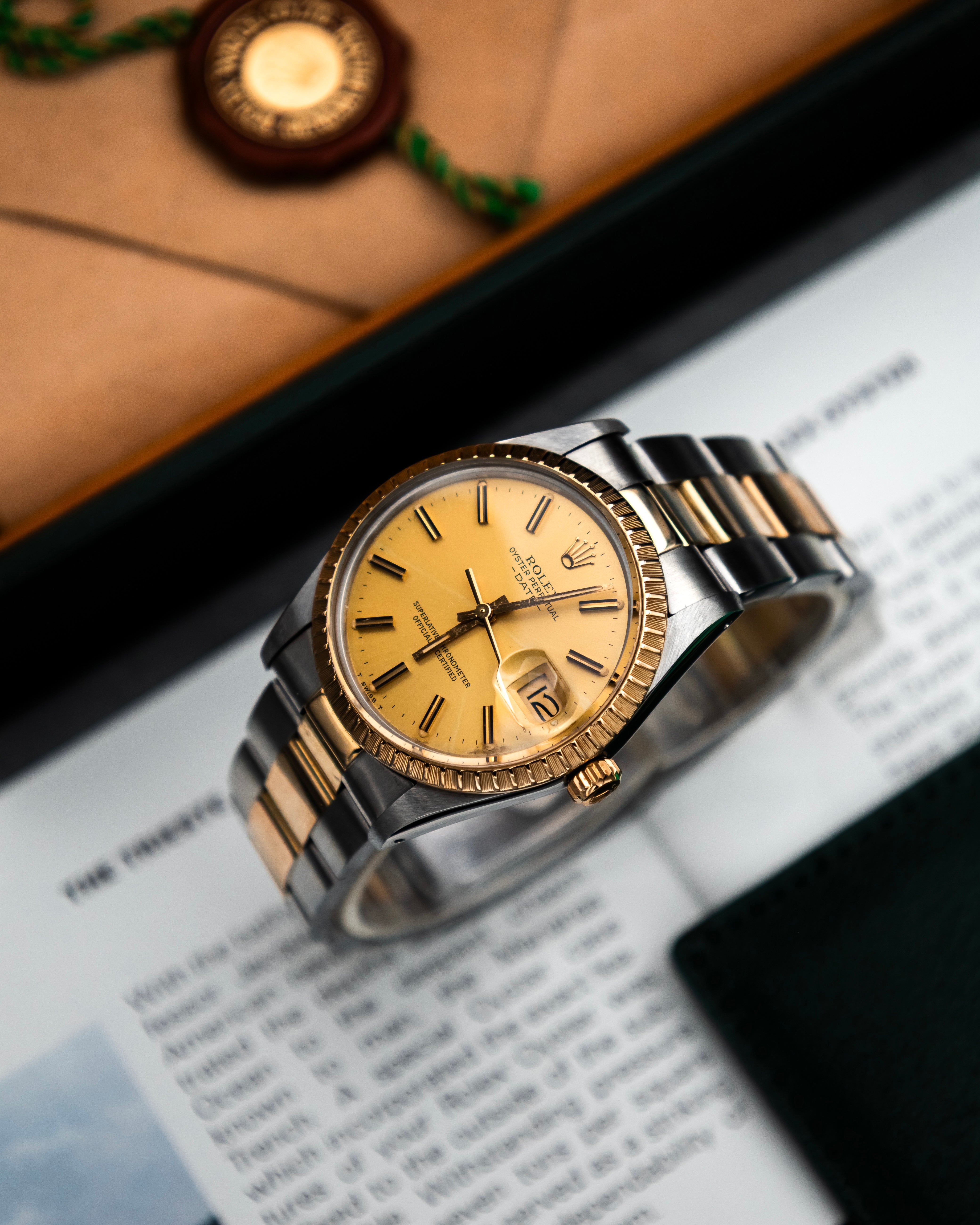 Rolex 15053 Oyster Perpetual Date - champagne dial