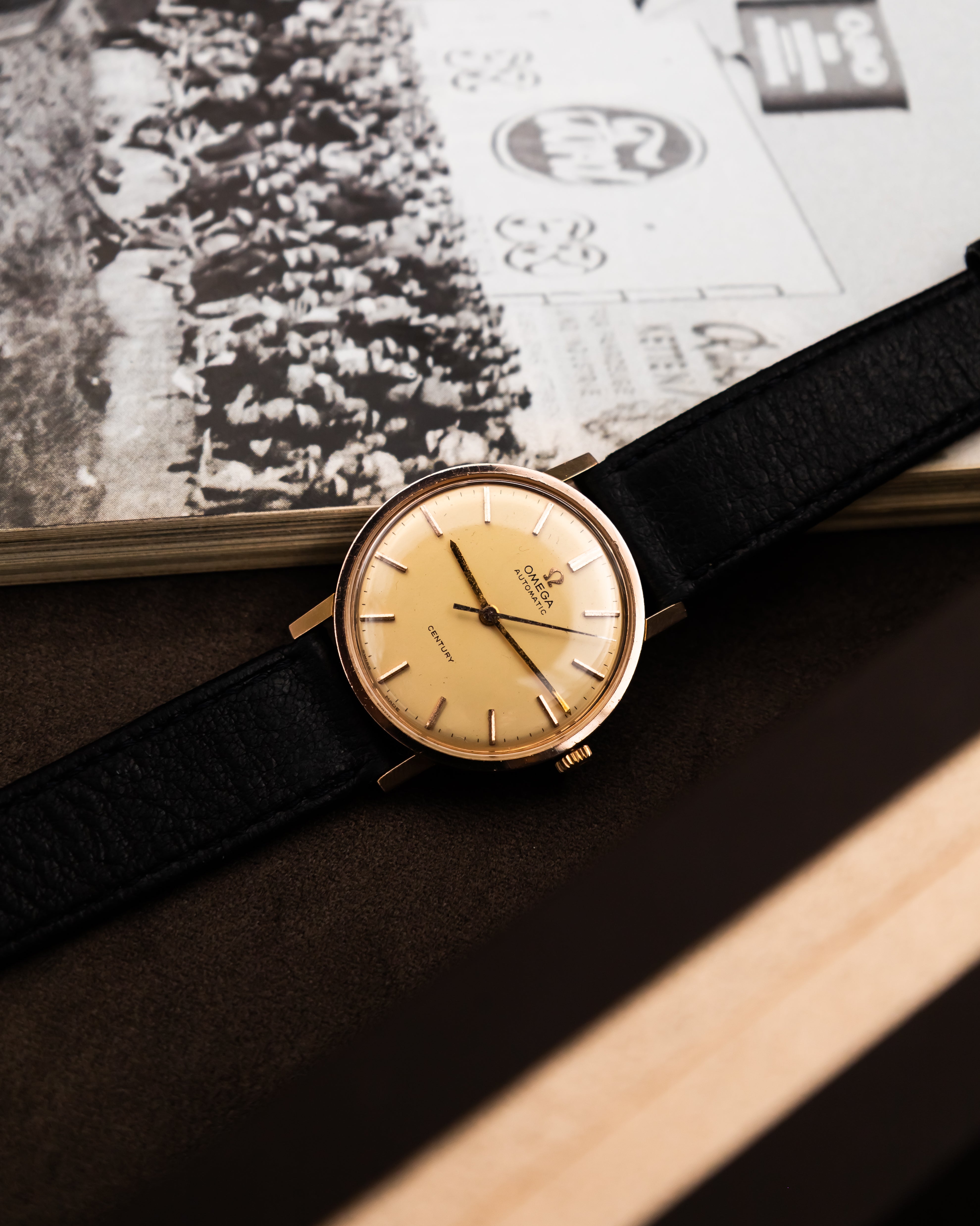 Omega 162.009 Century Automatic - Champagne Dial