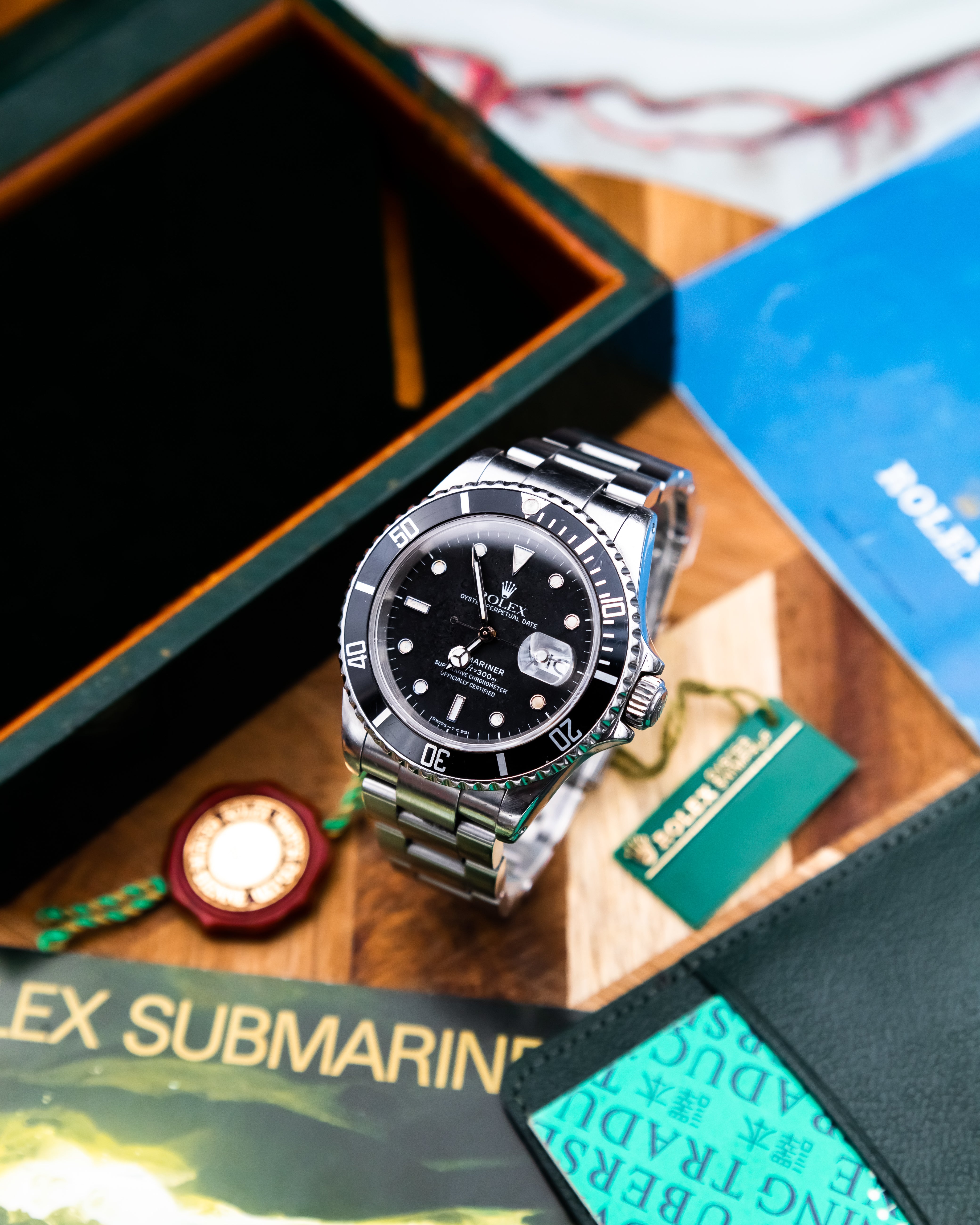 Rolex 16610 Submariner - Black patina dial