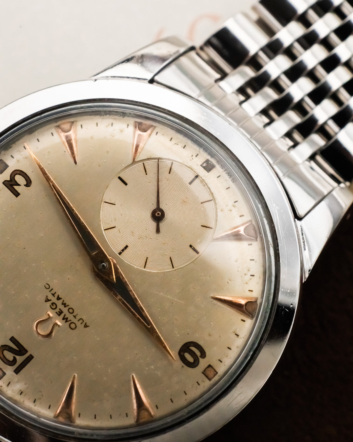 Omega 2576-1 Bumper Sub-Second - Silver cream dial