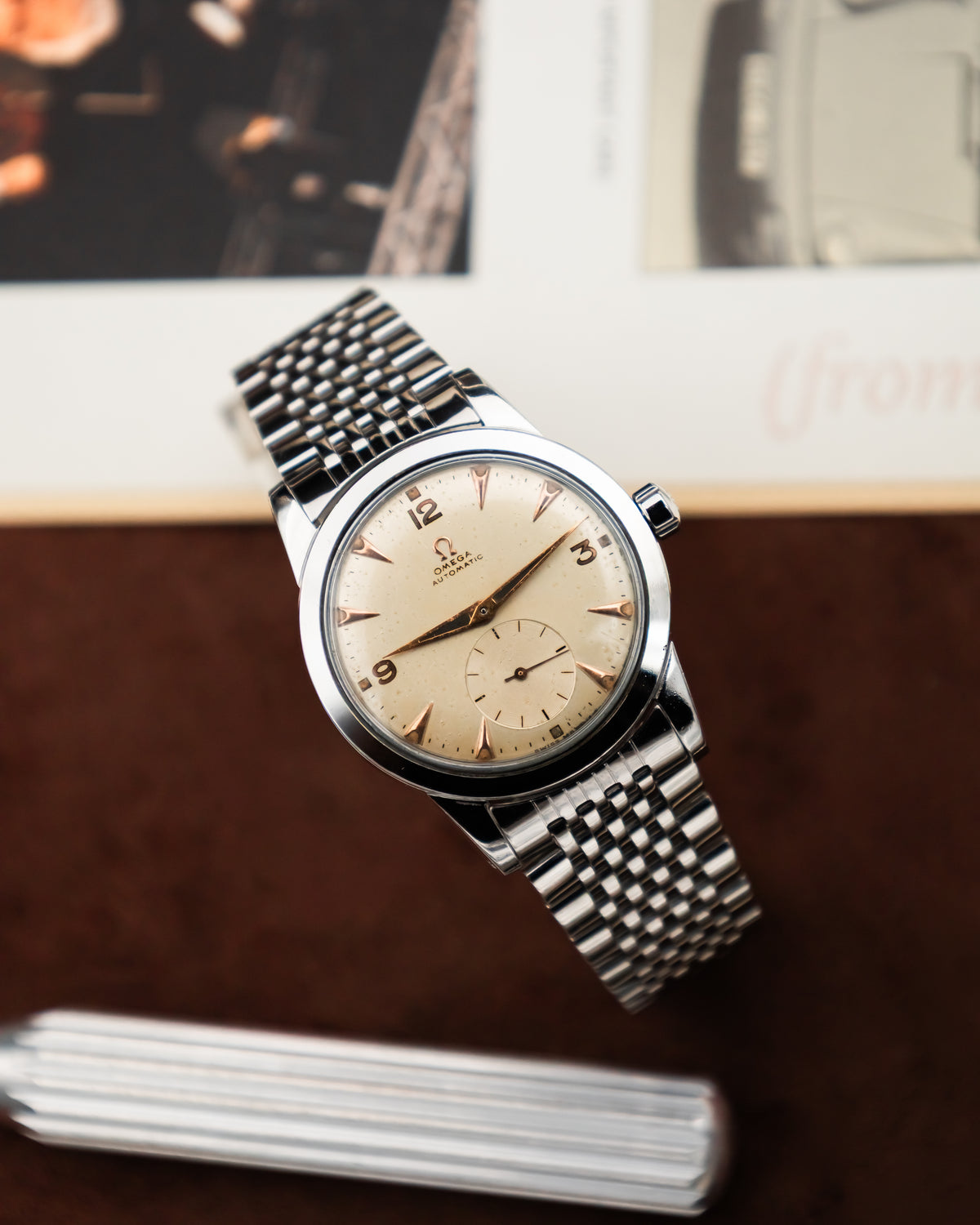 Omega 2576-1 Bumper Sub-Second - Silver cream dial