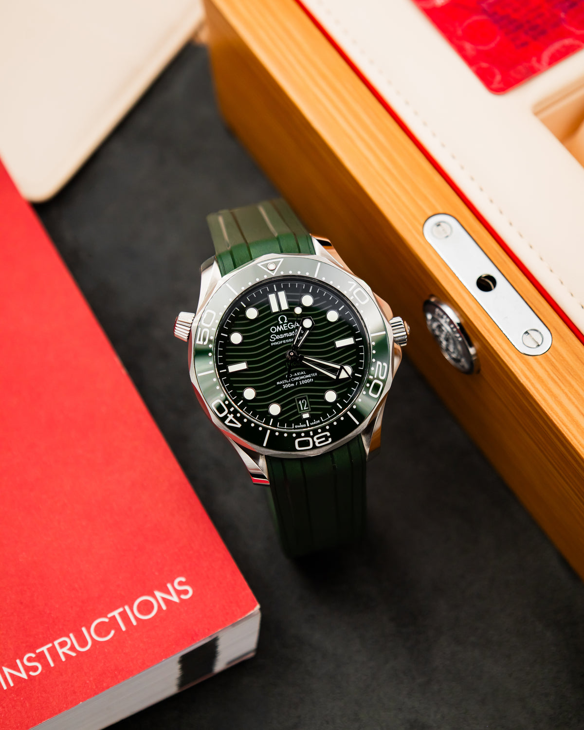 Omega Seamaster Diver 300M Co-Axial - Green Dial
