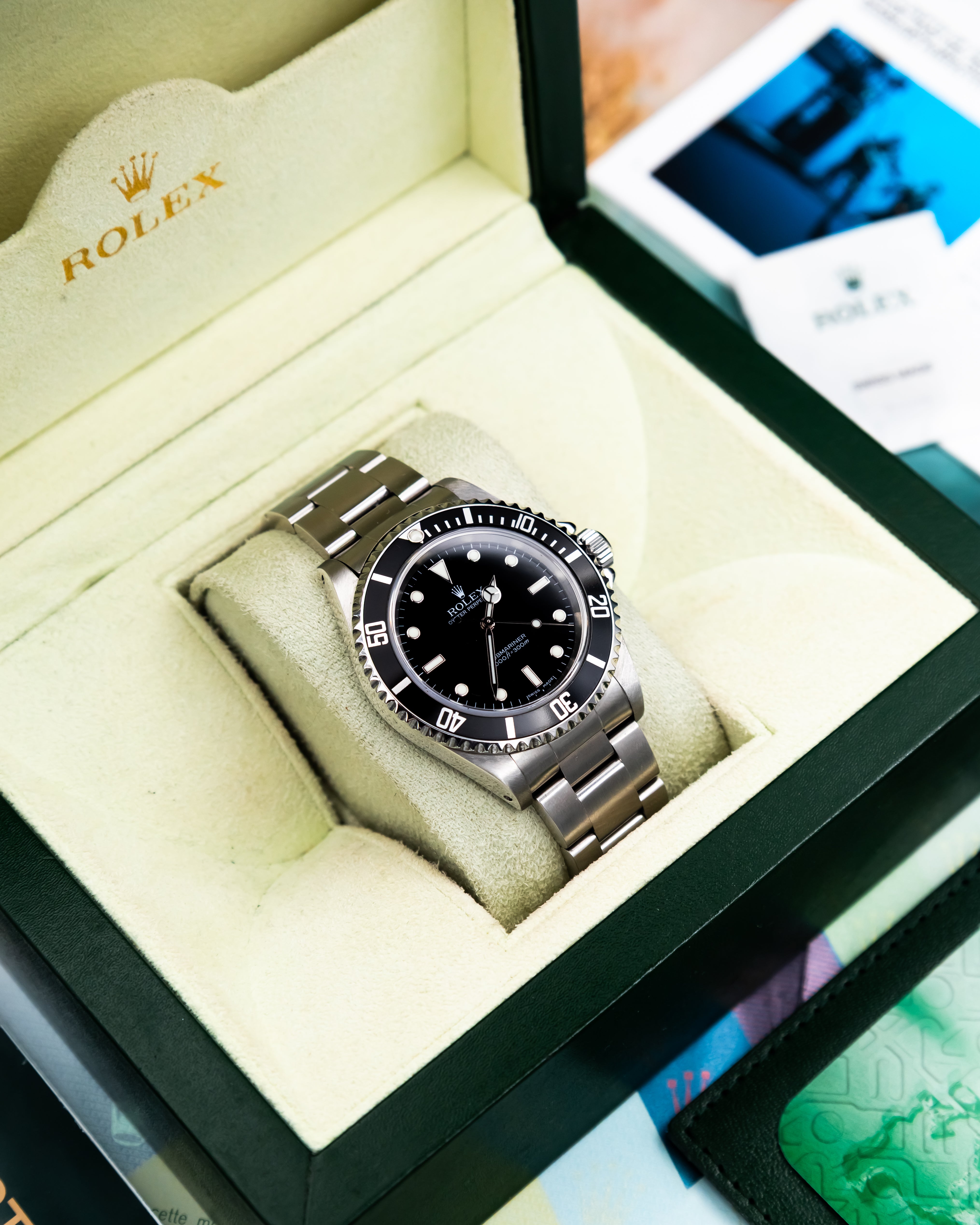 Rolex 14060M Submariner - Black Dial