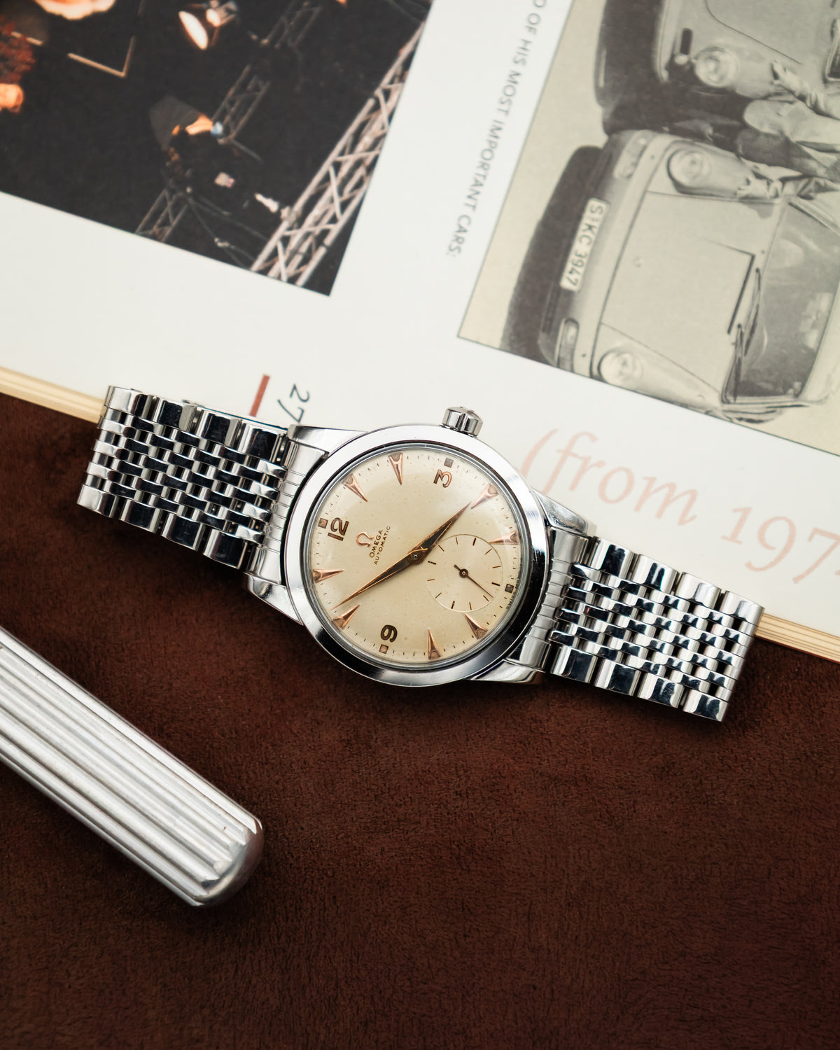 Omega 2576-1 Bumper Sub-Second - Silver cream dial