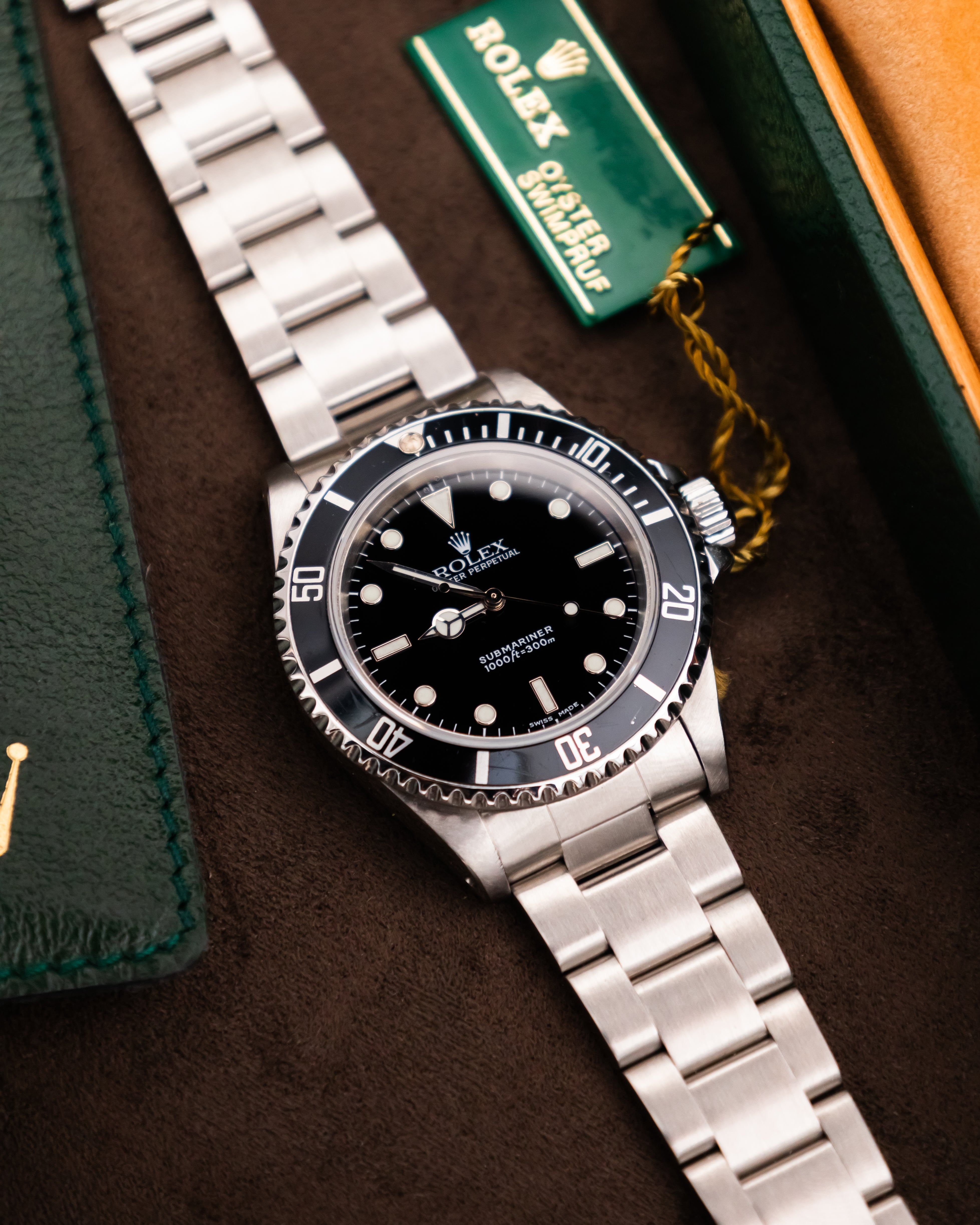 Rolex 14060M Submariner - Black Dial