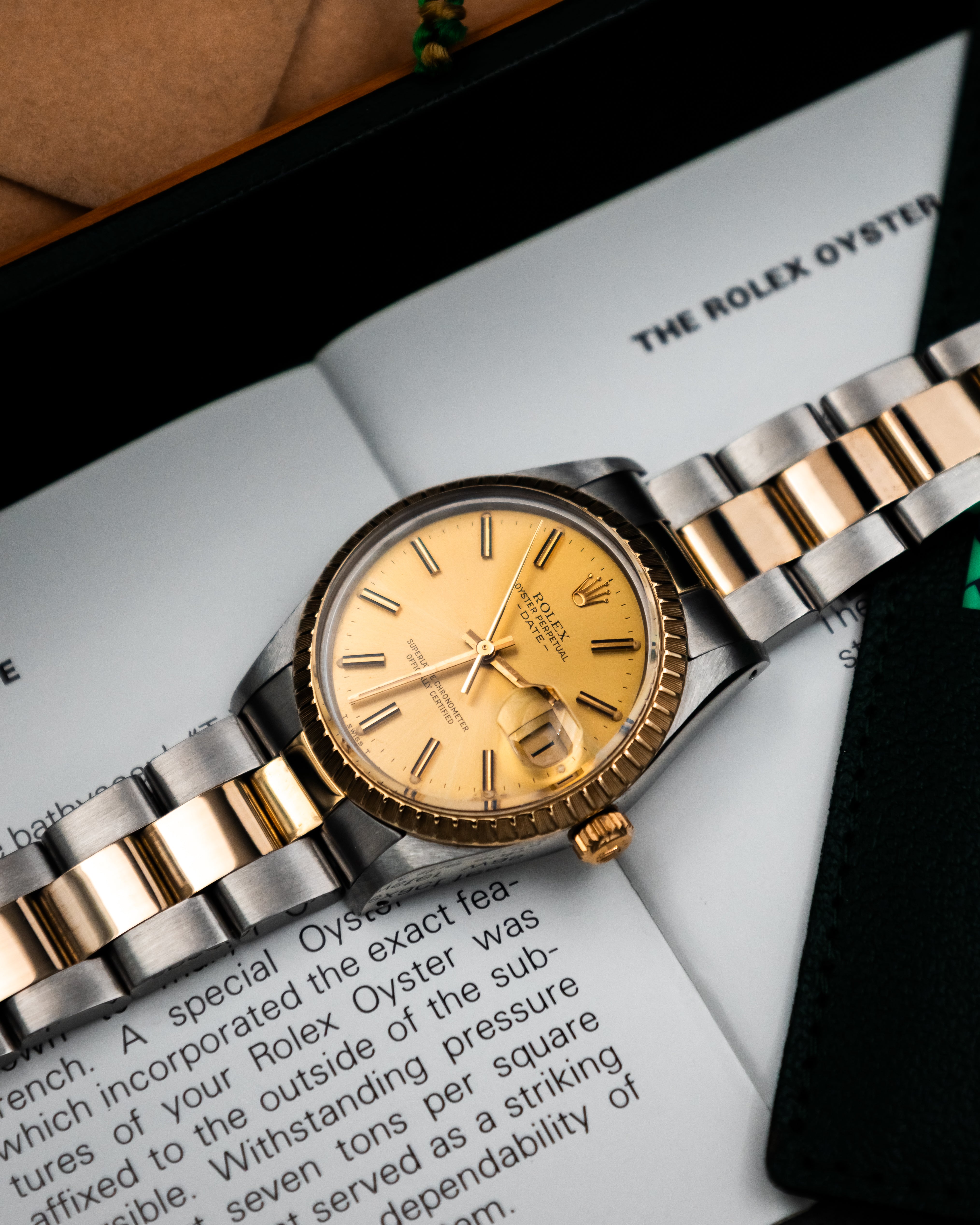 Rolex 15053 Oyster Perpetual Date - champagne dial