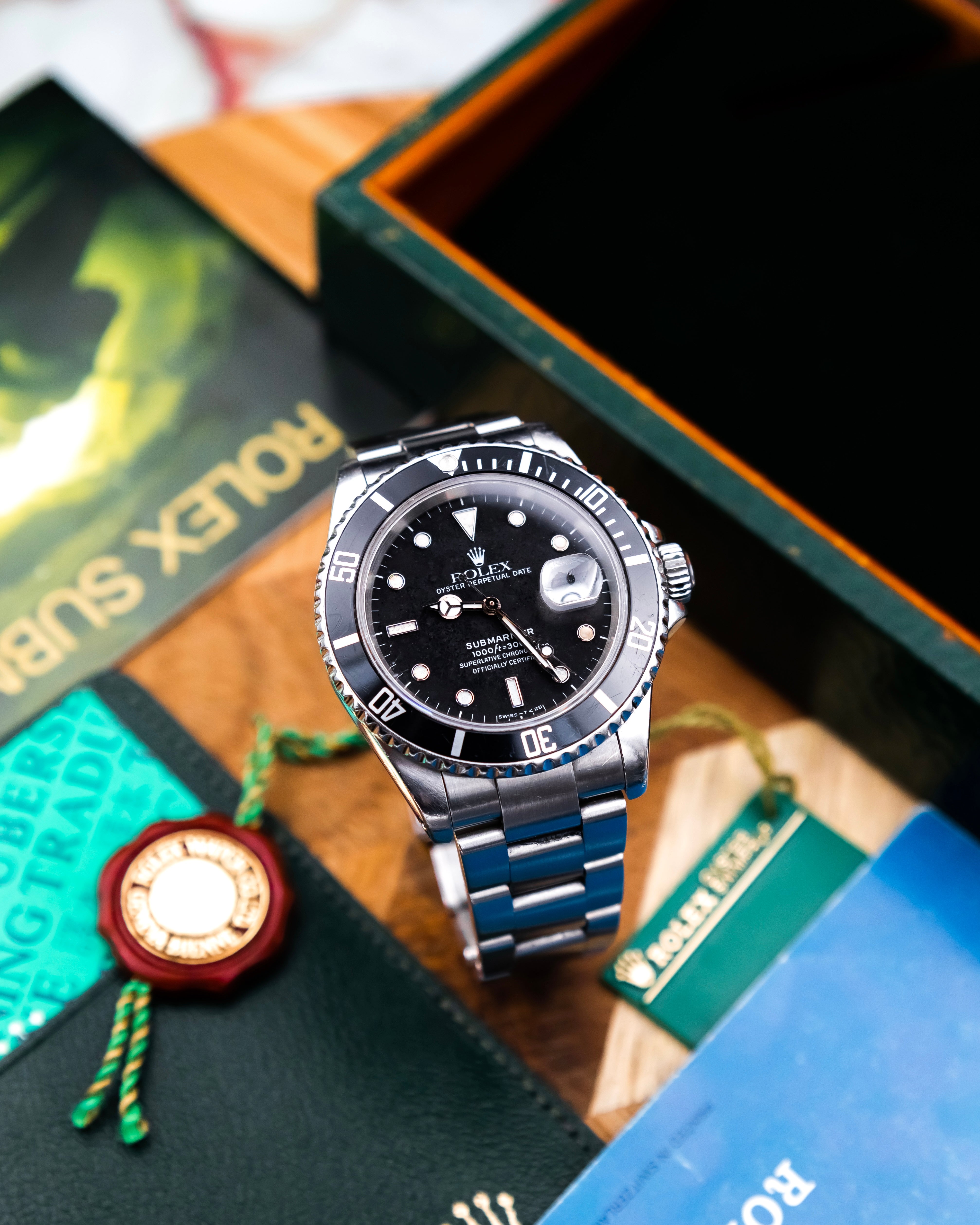 Rolex 16610 Submariner - Black patina dial