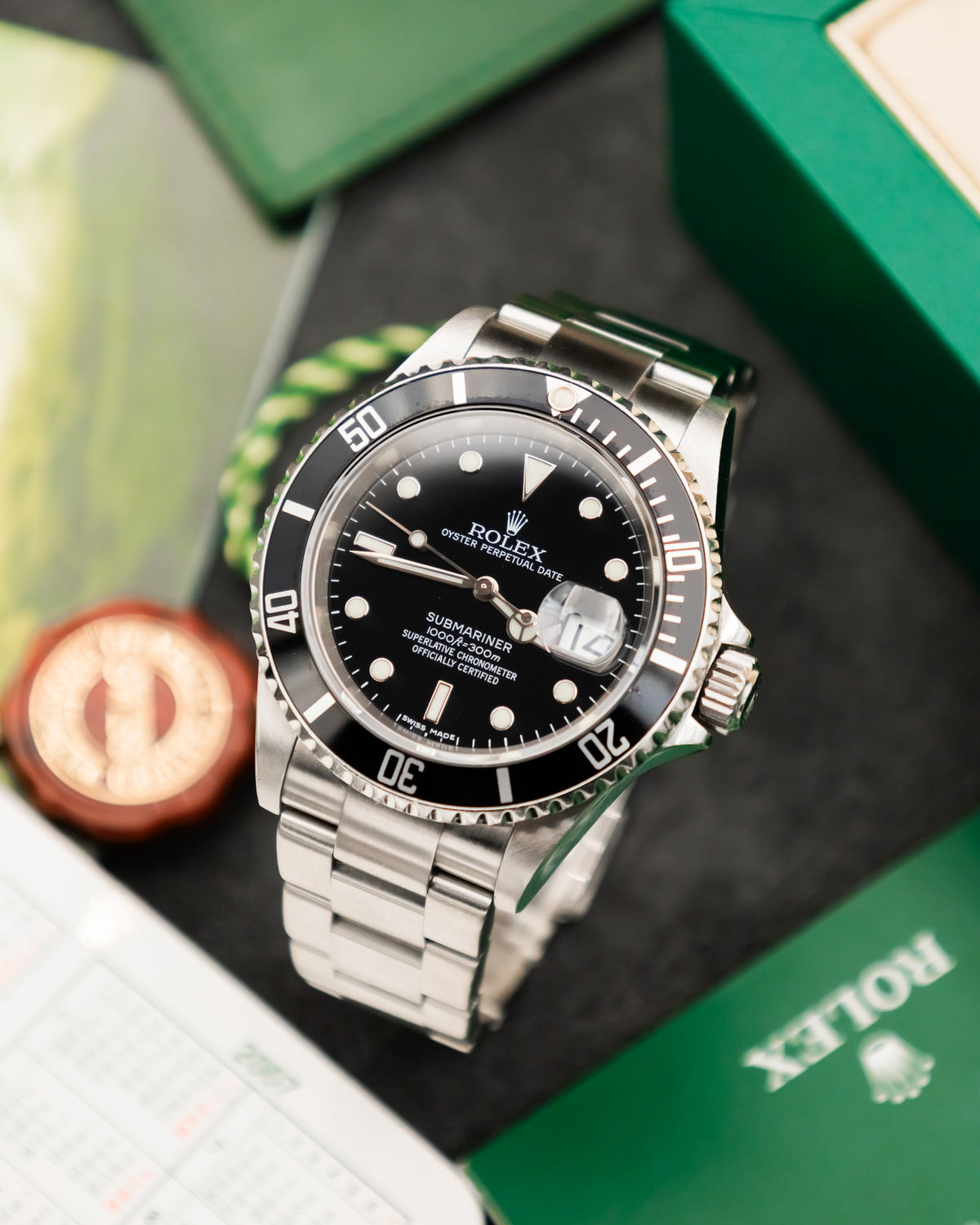 Rolex 16610T Submariner Date - black Swiss made dial