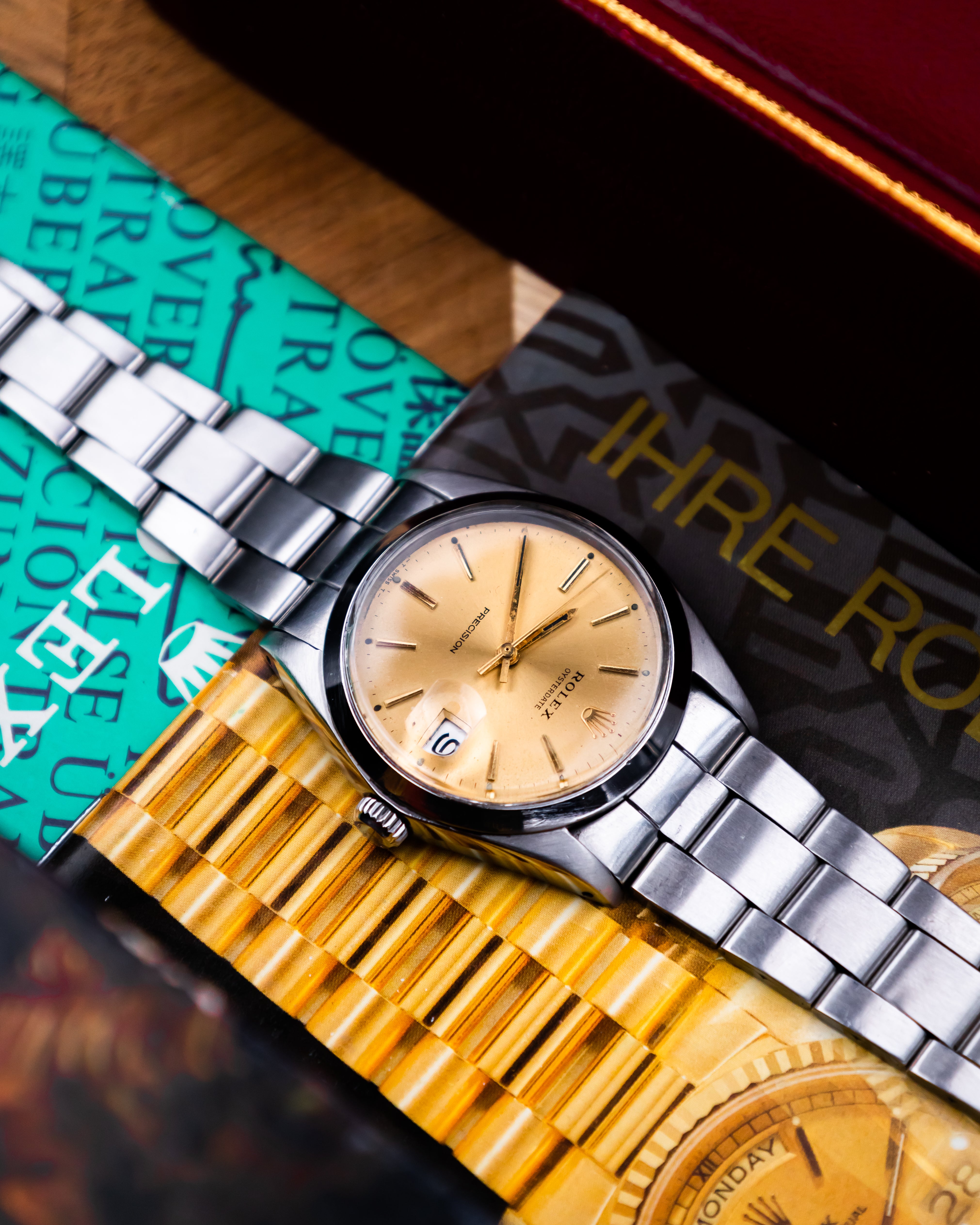 Rolex 6694 Oysterdate - champagne dial