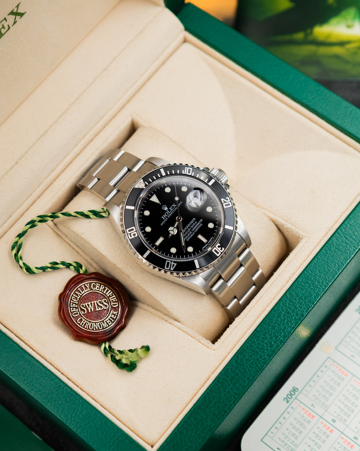 Rolex 16610T Submariner Date - black Swiss made dial