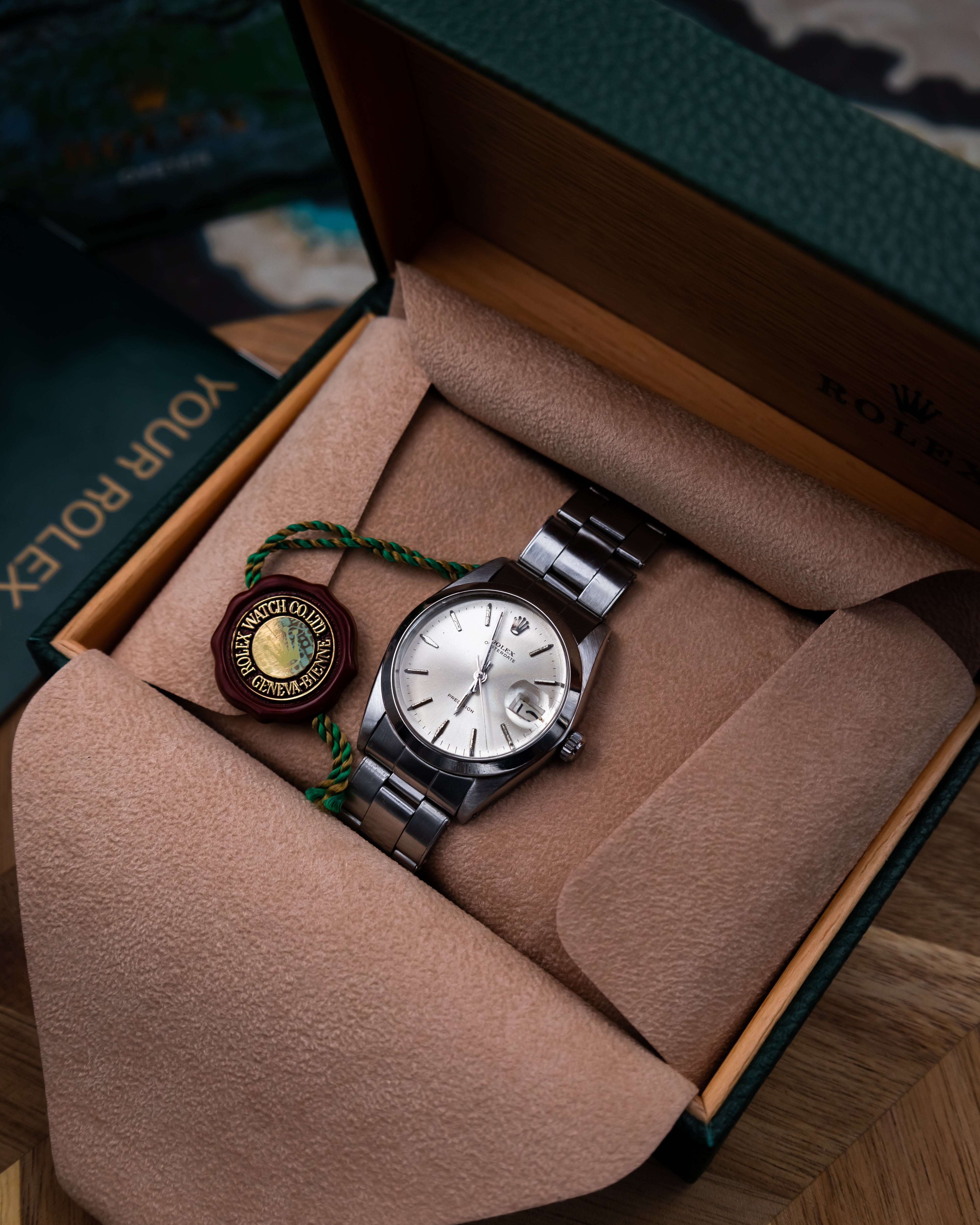 Rolex 6694 Oysterdate - classic dial