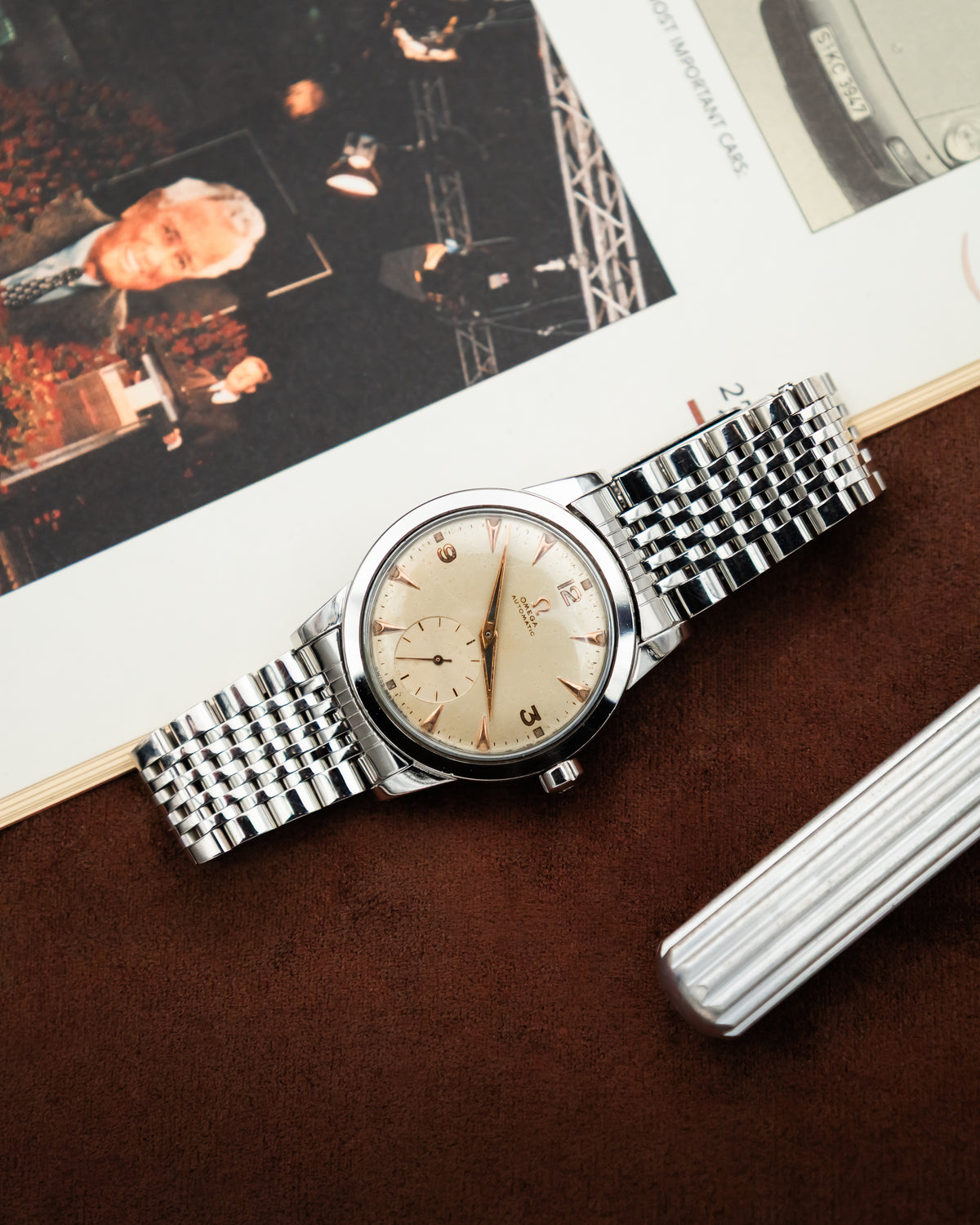 Omega 2576-1 Bumper Sub-Second - Silver cream dial