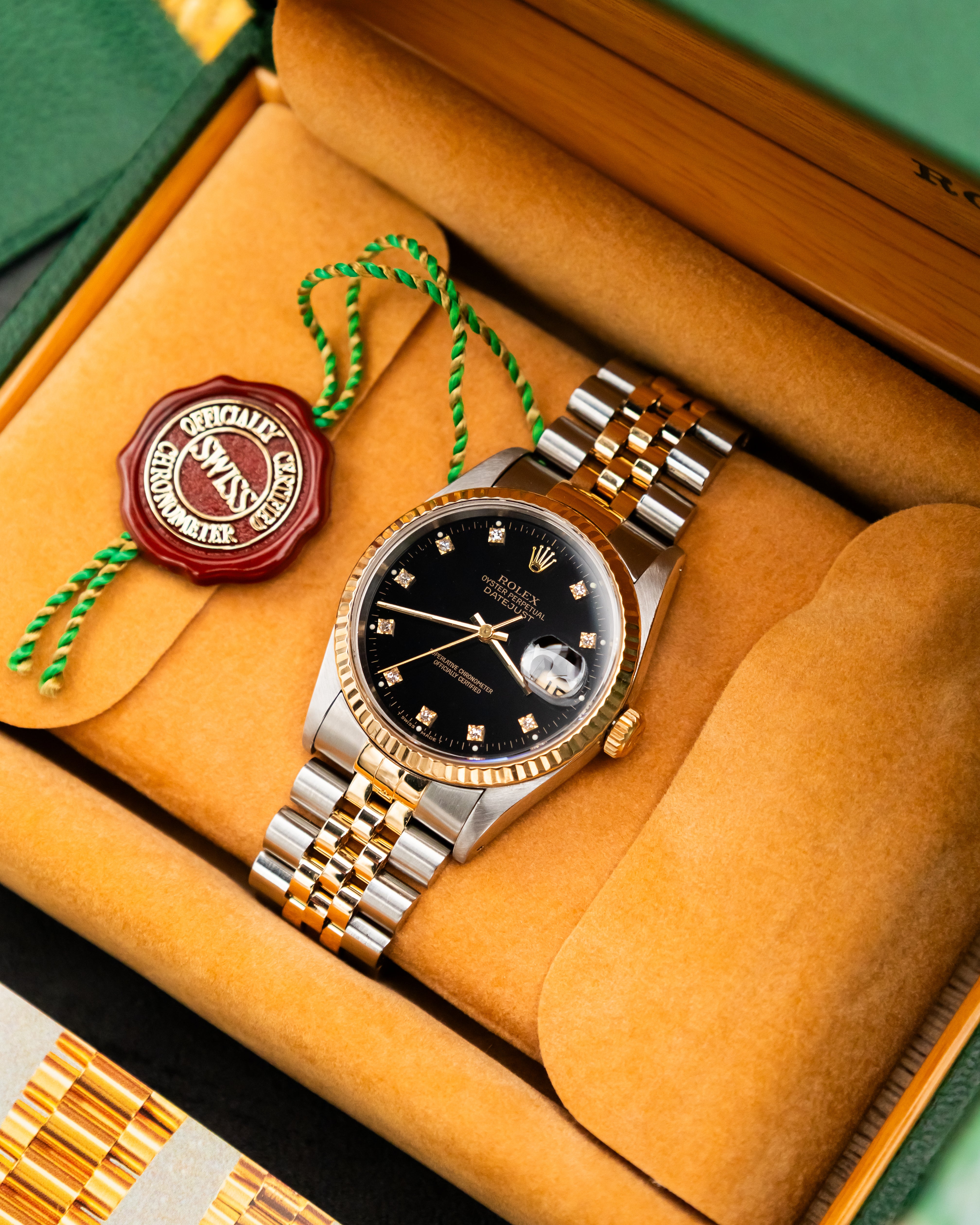 Rolex 16233 Perpetual Datejust - Factory Diamond Set Dial