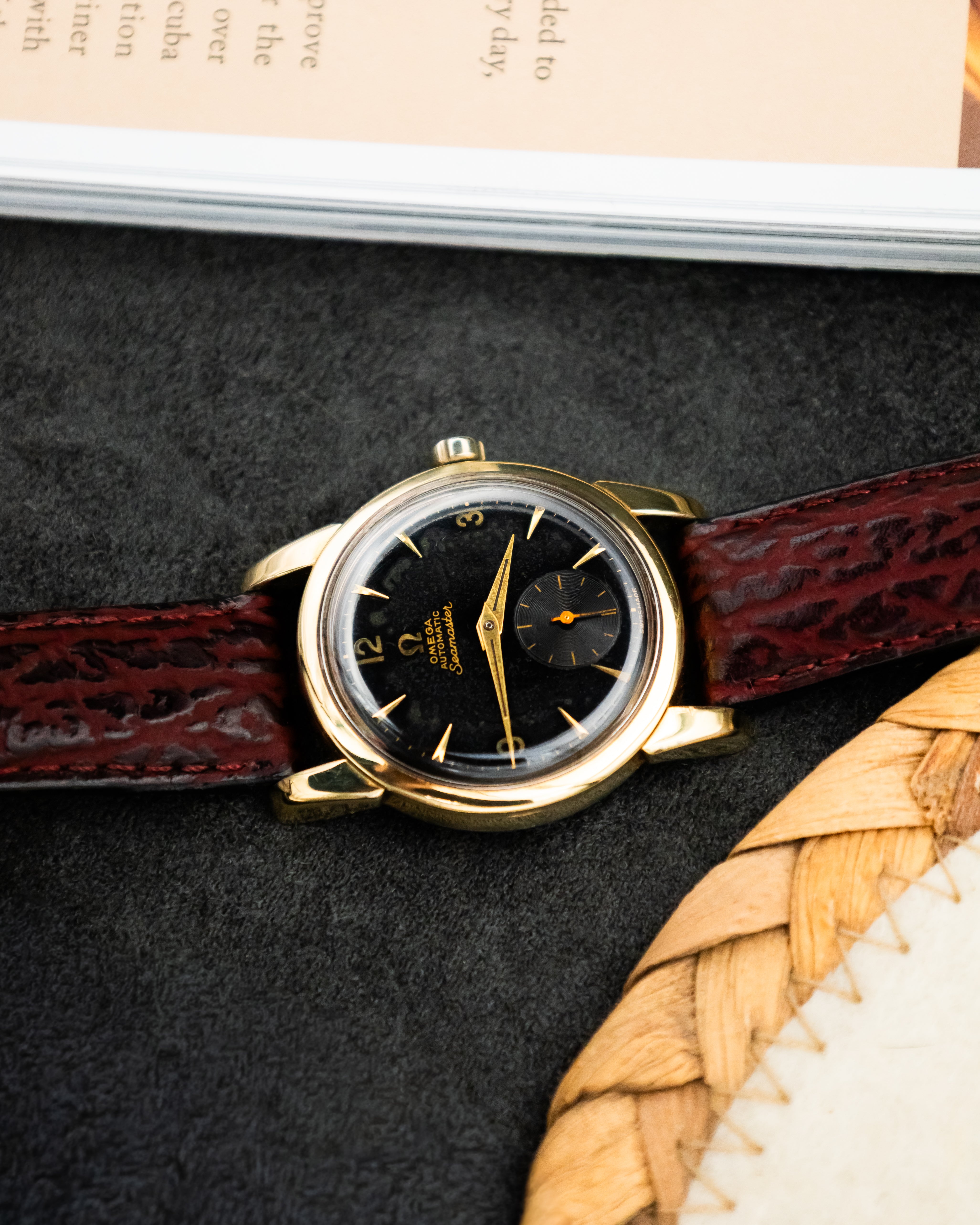 Omega 2848 - 1 Seamaster Sub-Second - Black Gilt Dial