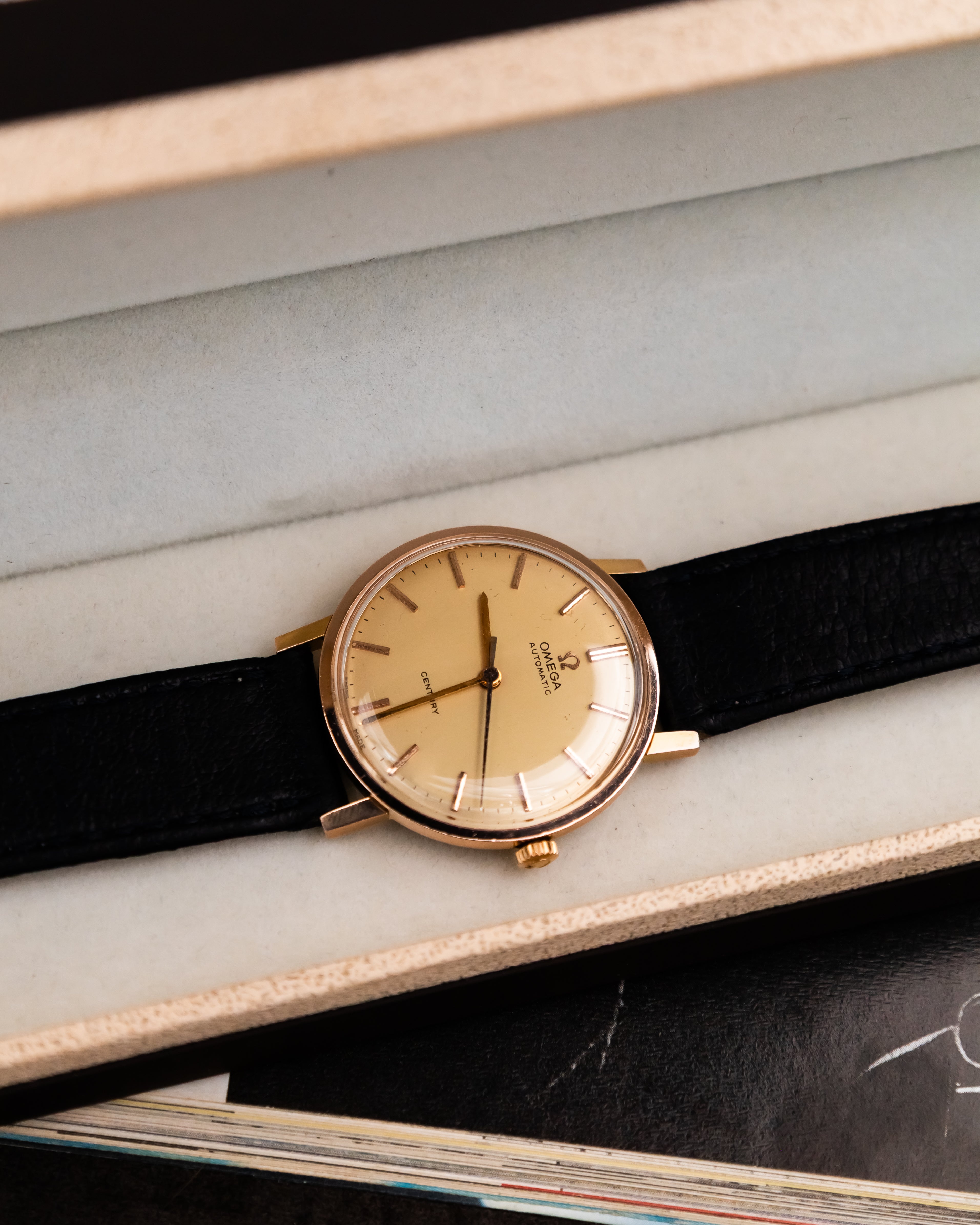 Omega 162.009 Century Automatic - Champagne Dial