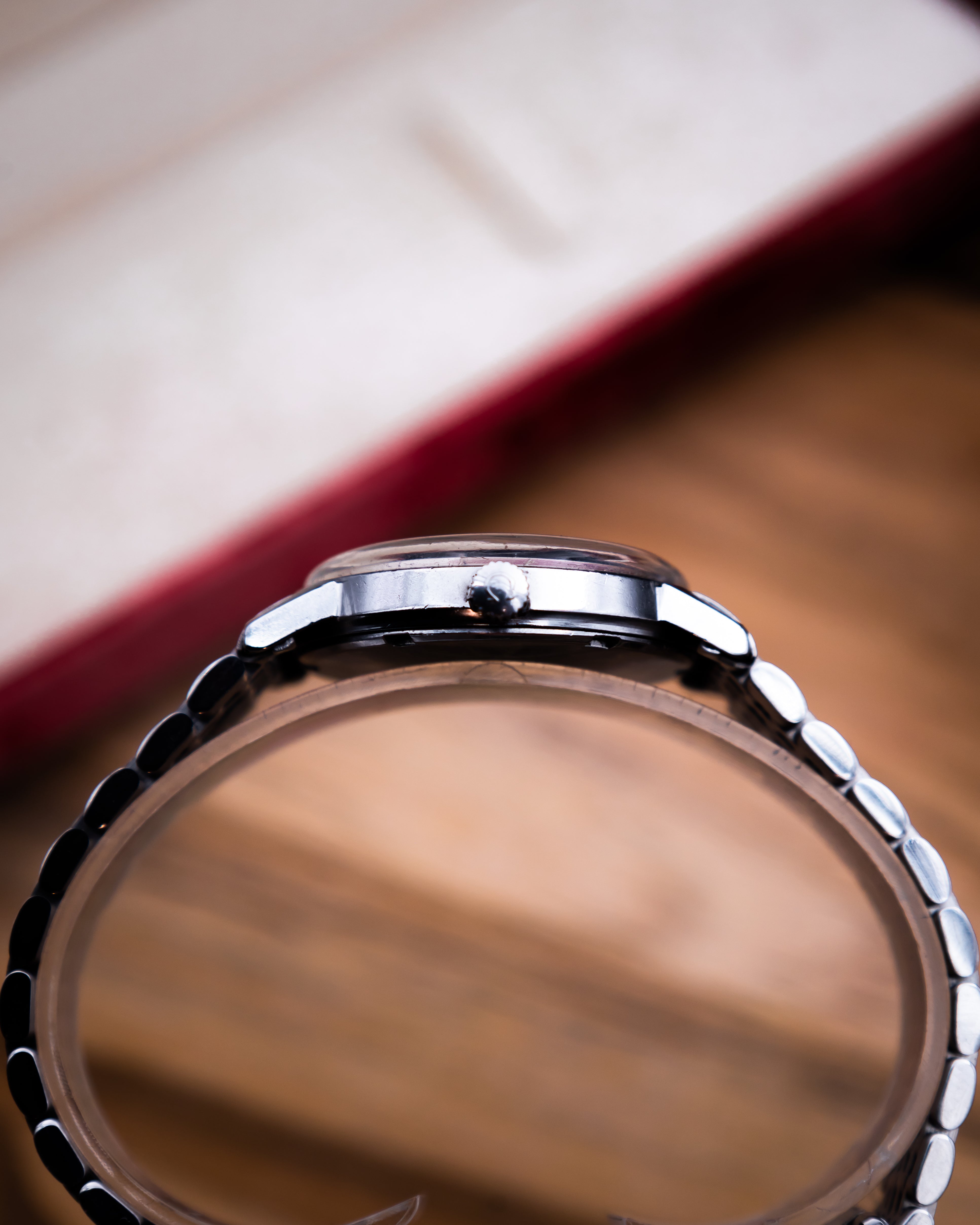 Omega 135.011 Genève - black dial