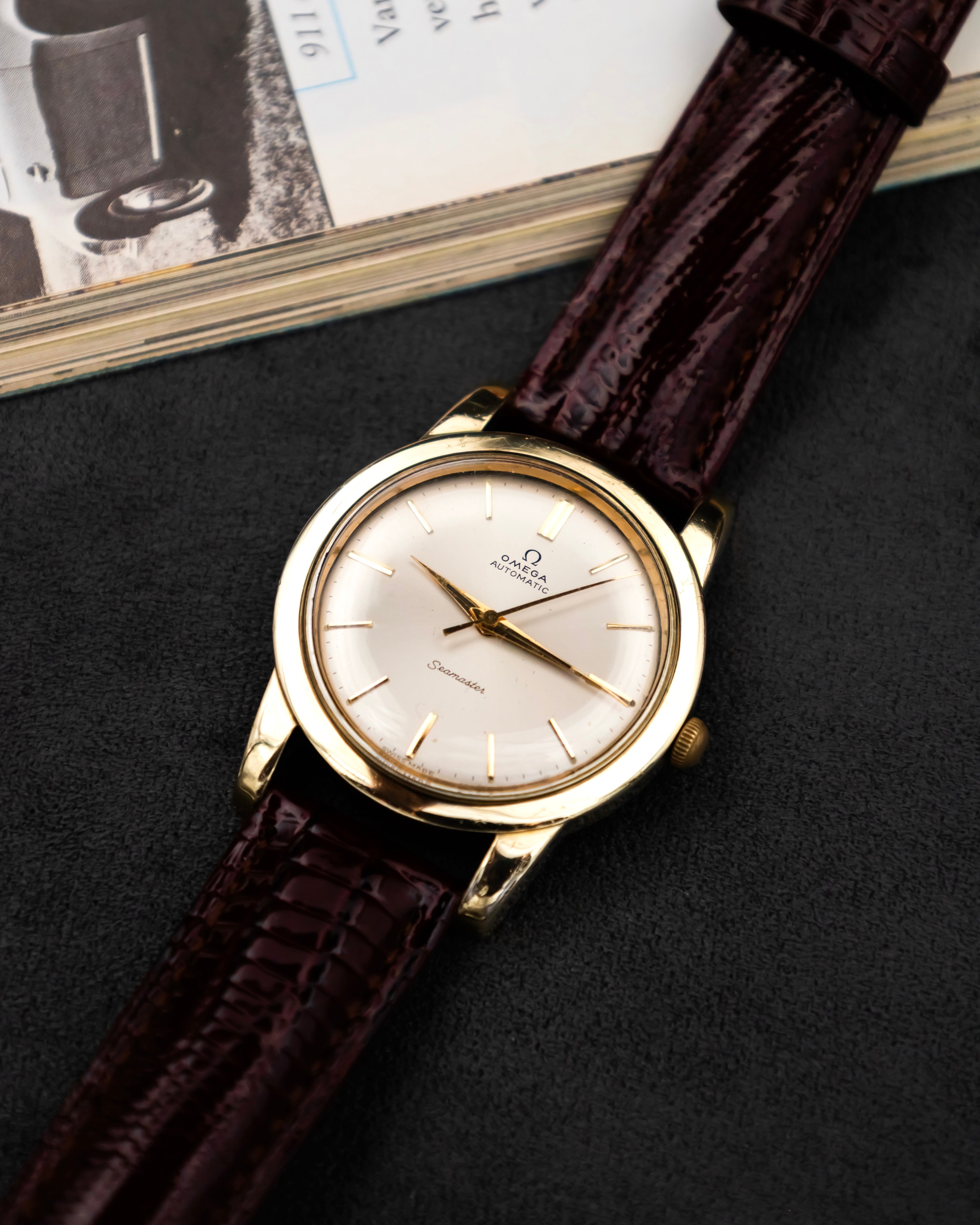 Omega 2577-19 SC Seamaster - Champagne Dial
