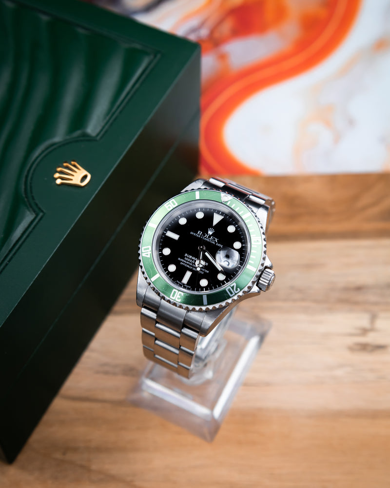 Rolex Submariner Kermit  - black maxi dial