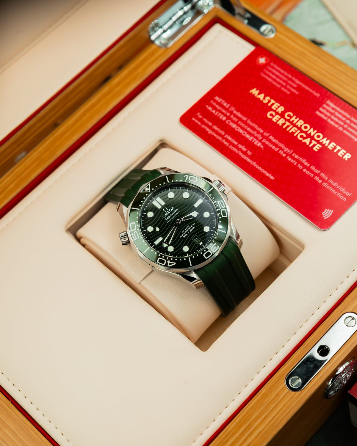 Omega Seamaster Diver 300M Co-Axial - Green Dial