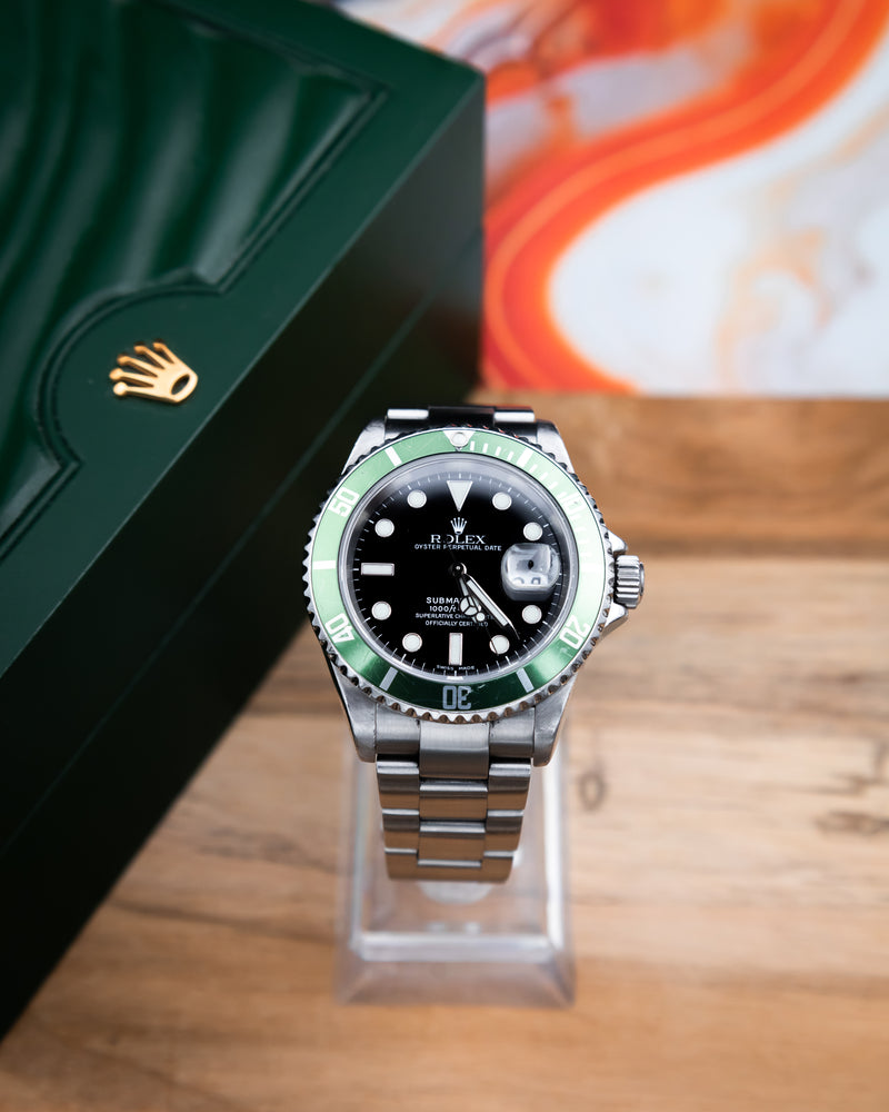 Rolex Submariner Kermit  - black maxi dial