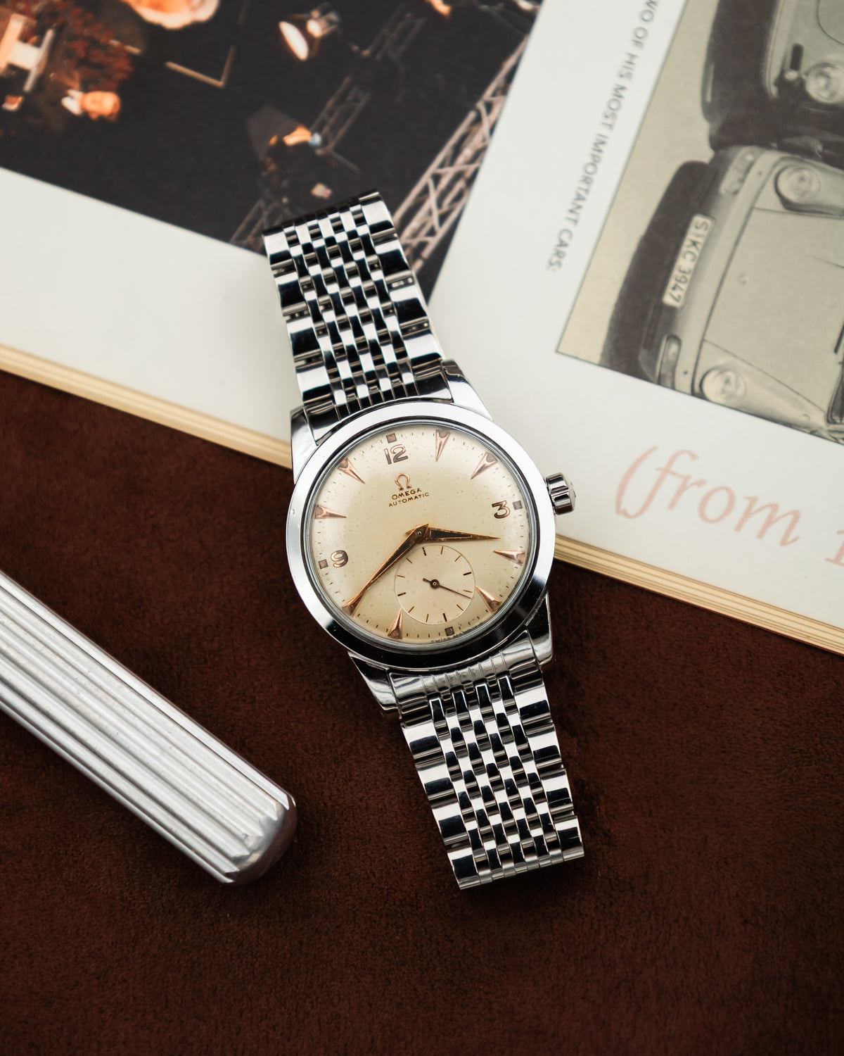 Omega 2576-1 Bumper Sub-Second - Silver cream dial