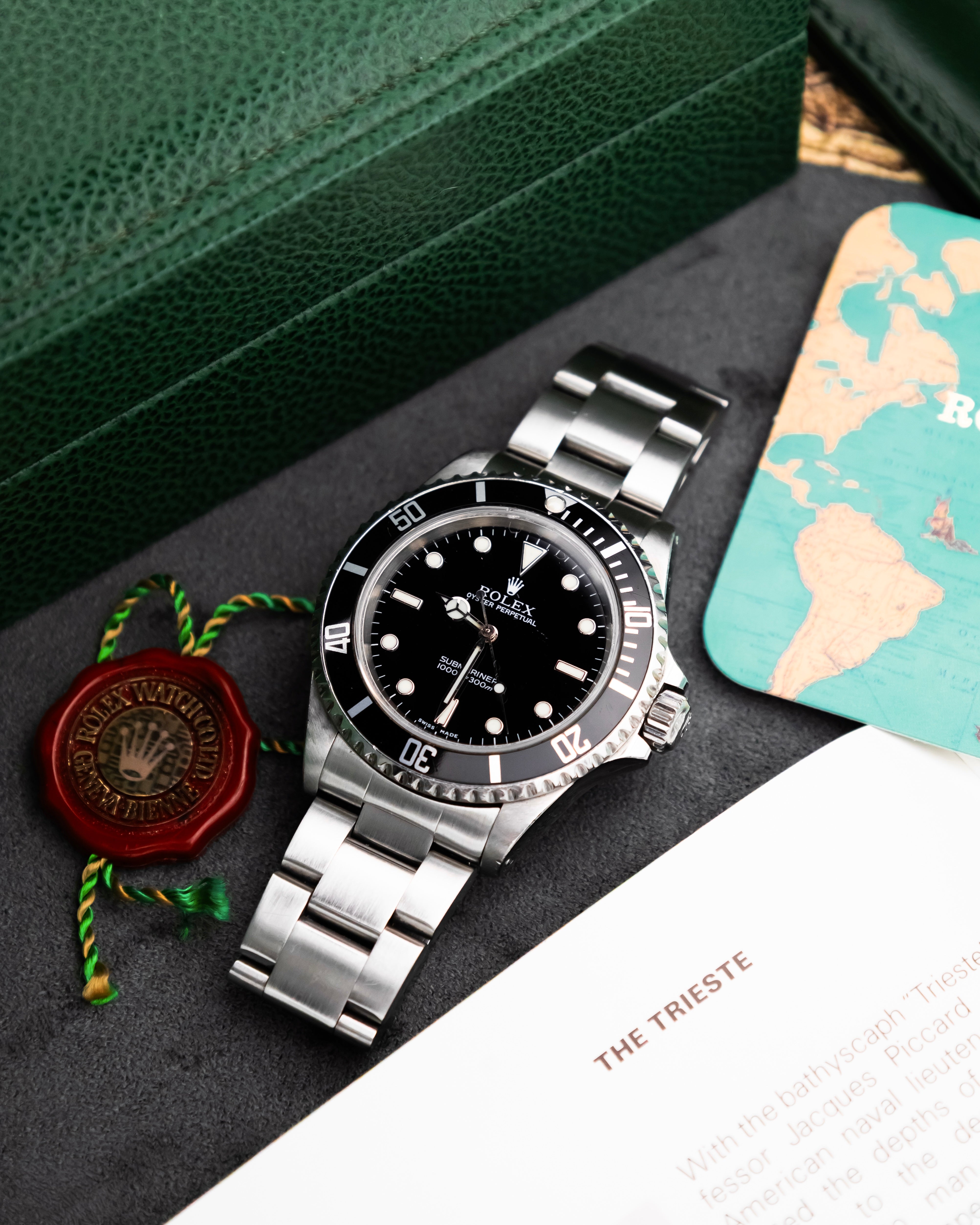 Rolex 14060 Submariner - Black Dial