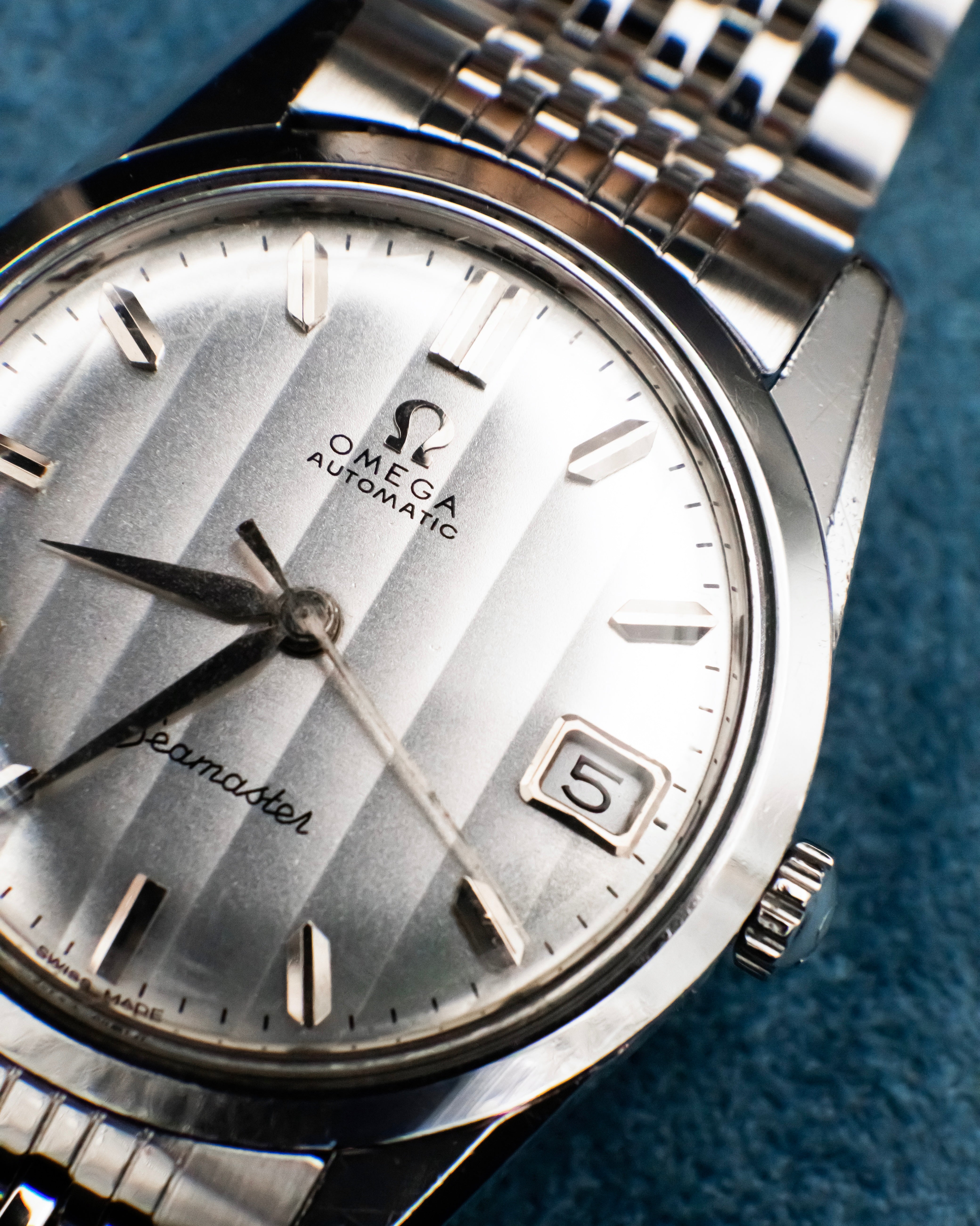 Omega 14701-1SC Seamaster - Curtain Dial