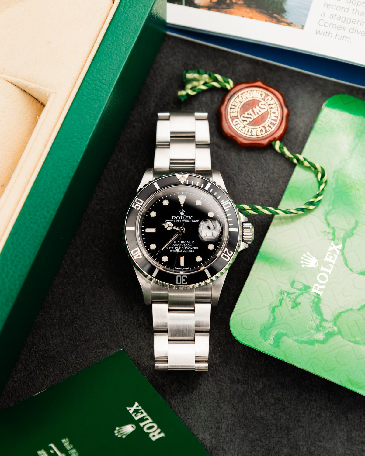 Rolex 16610T Submariner Date - black Swiss made dial