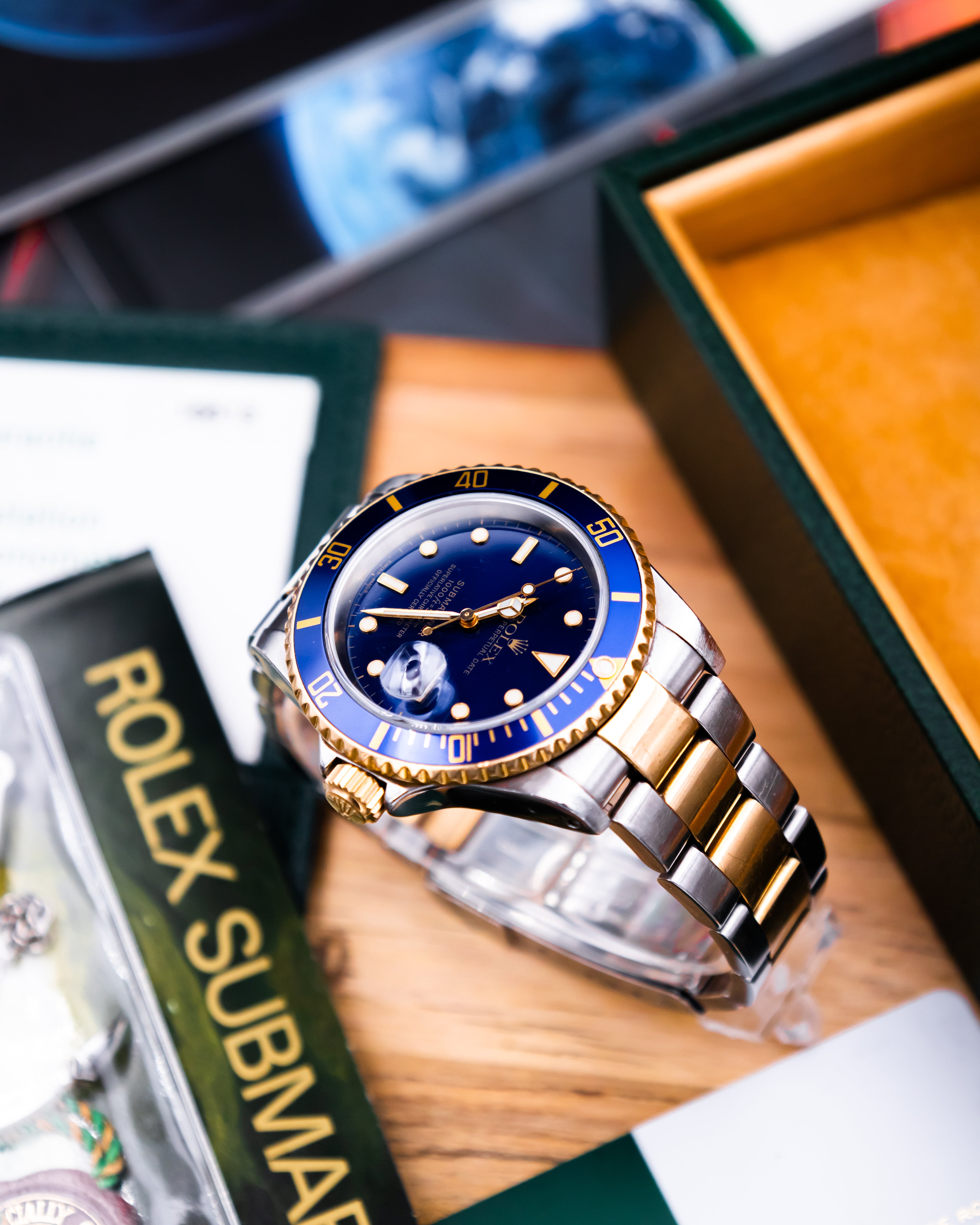 Rolex 16613 submariner date - blue dial
