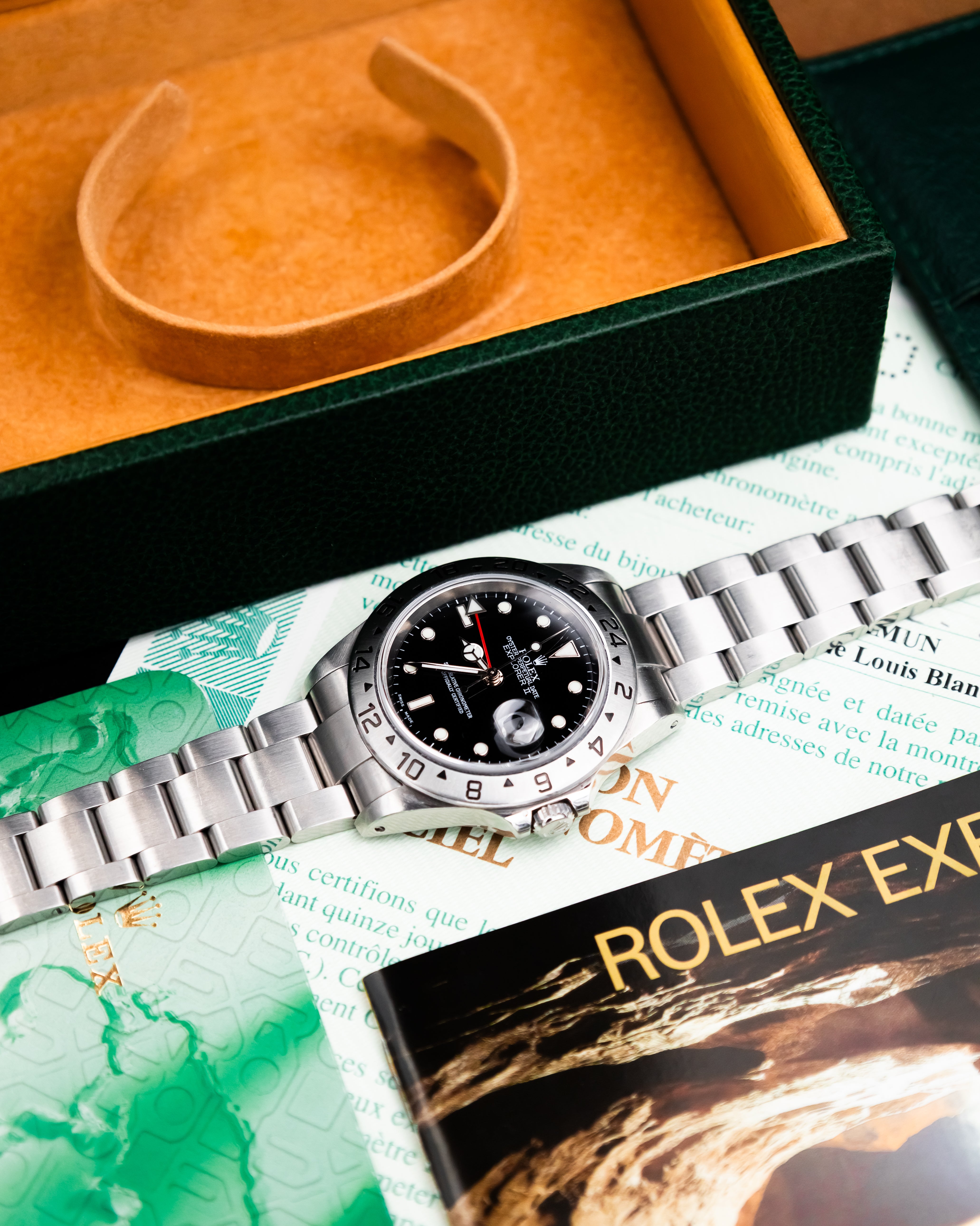 Rolex 16570 Explorer II - Black Dial