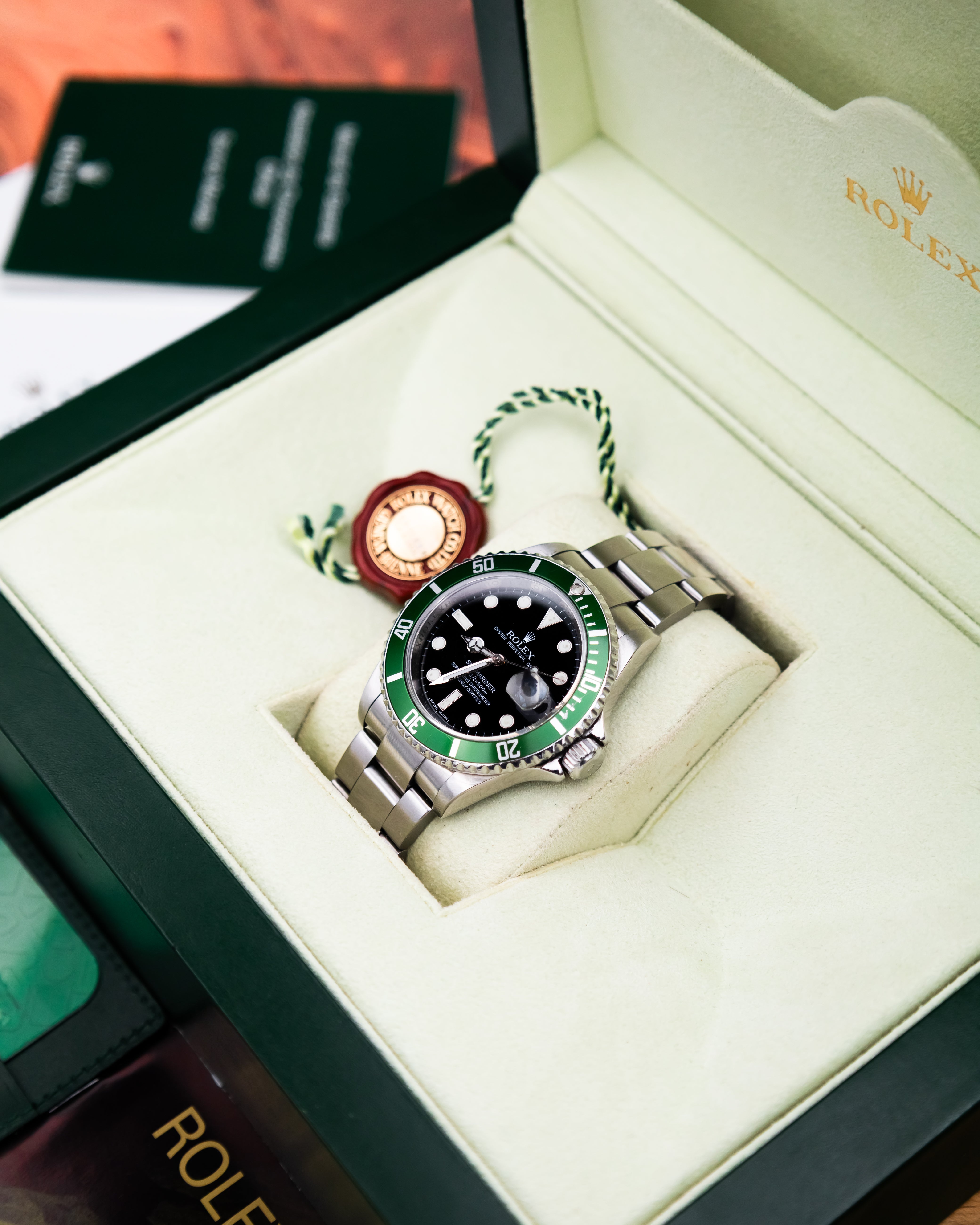 Rolex 16610LV SUBMARINER - black maxi dial