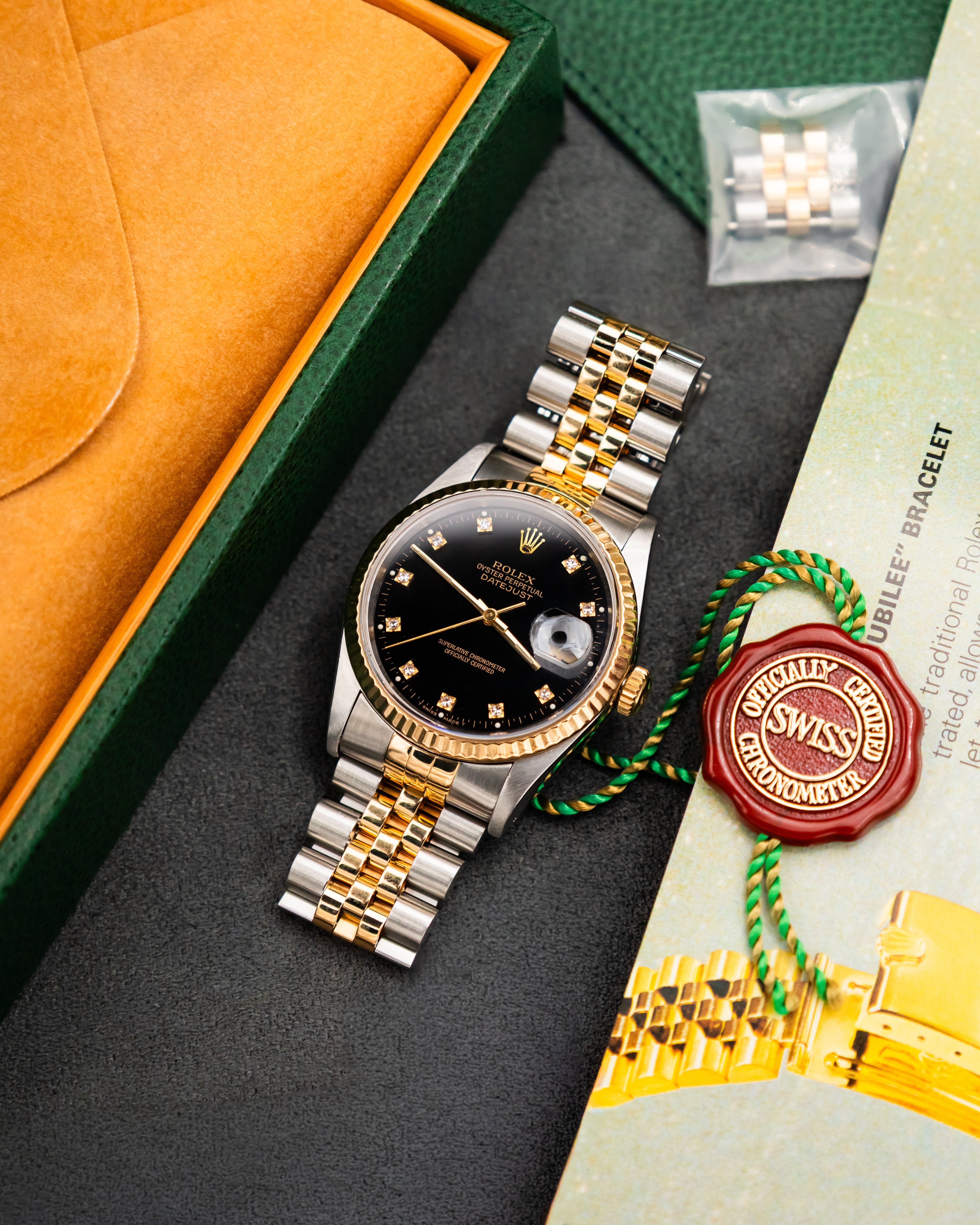 Rolex 16233 Perpetual Datejust - Factory Diamond Set Dial