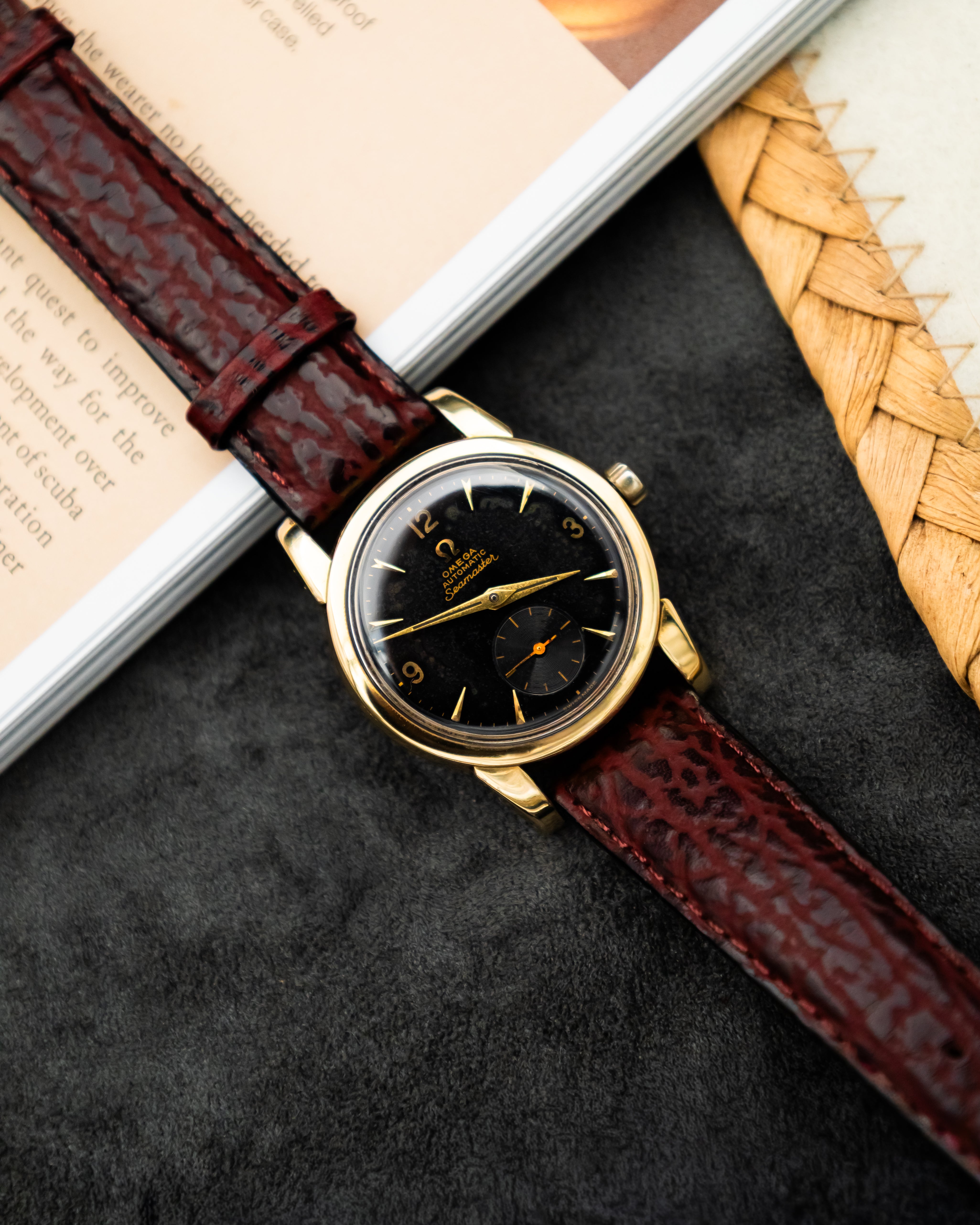 Omega 2848 - 1 Seamaster Sub-Second - Black Gilt Dial