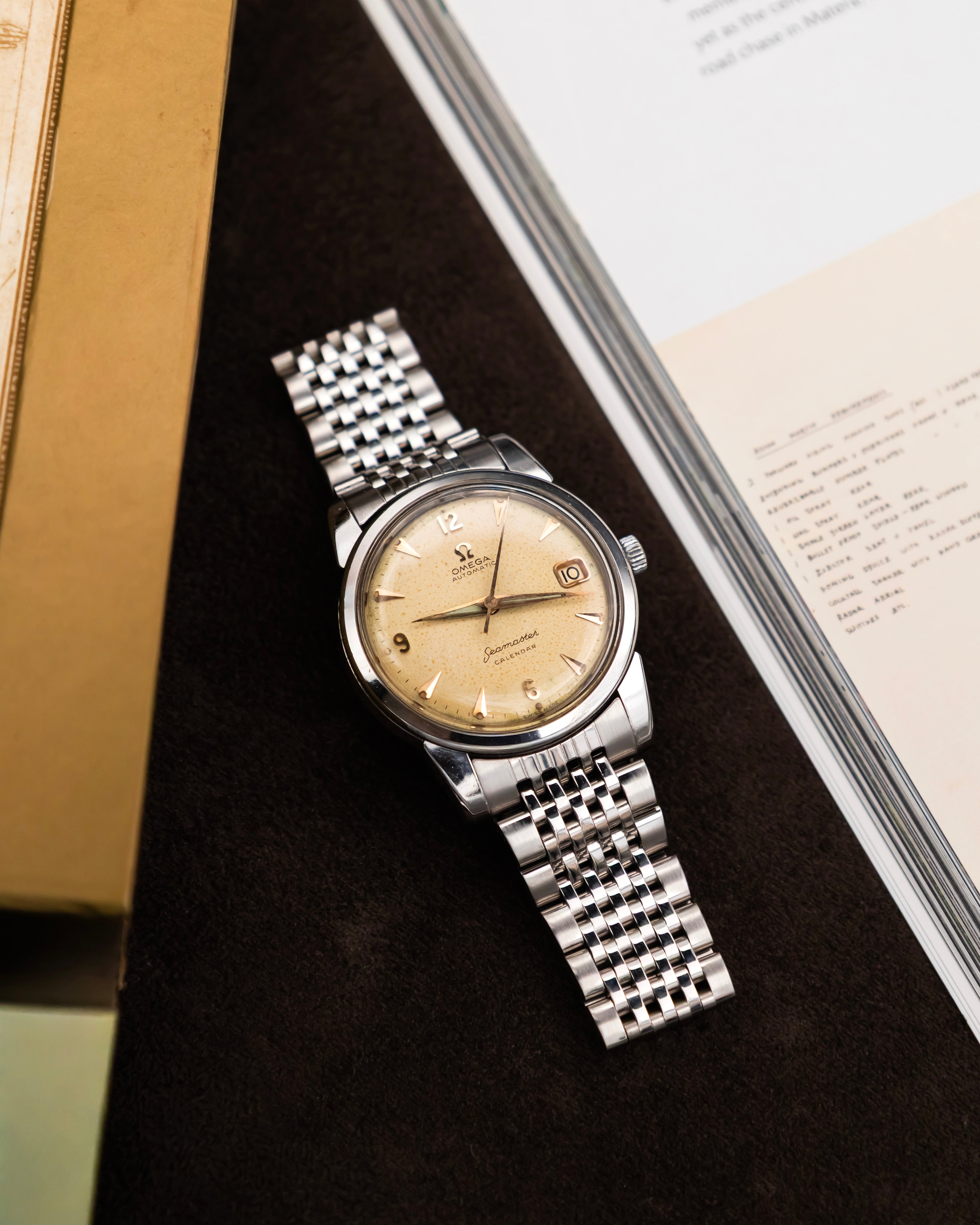 Omega 2849-10SC Seamaster Calendar - Ivory dial