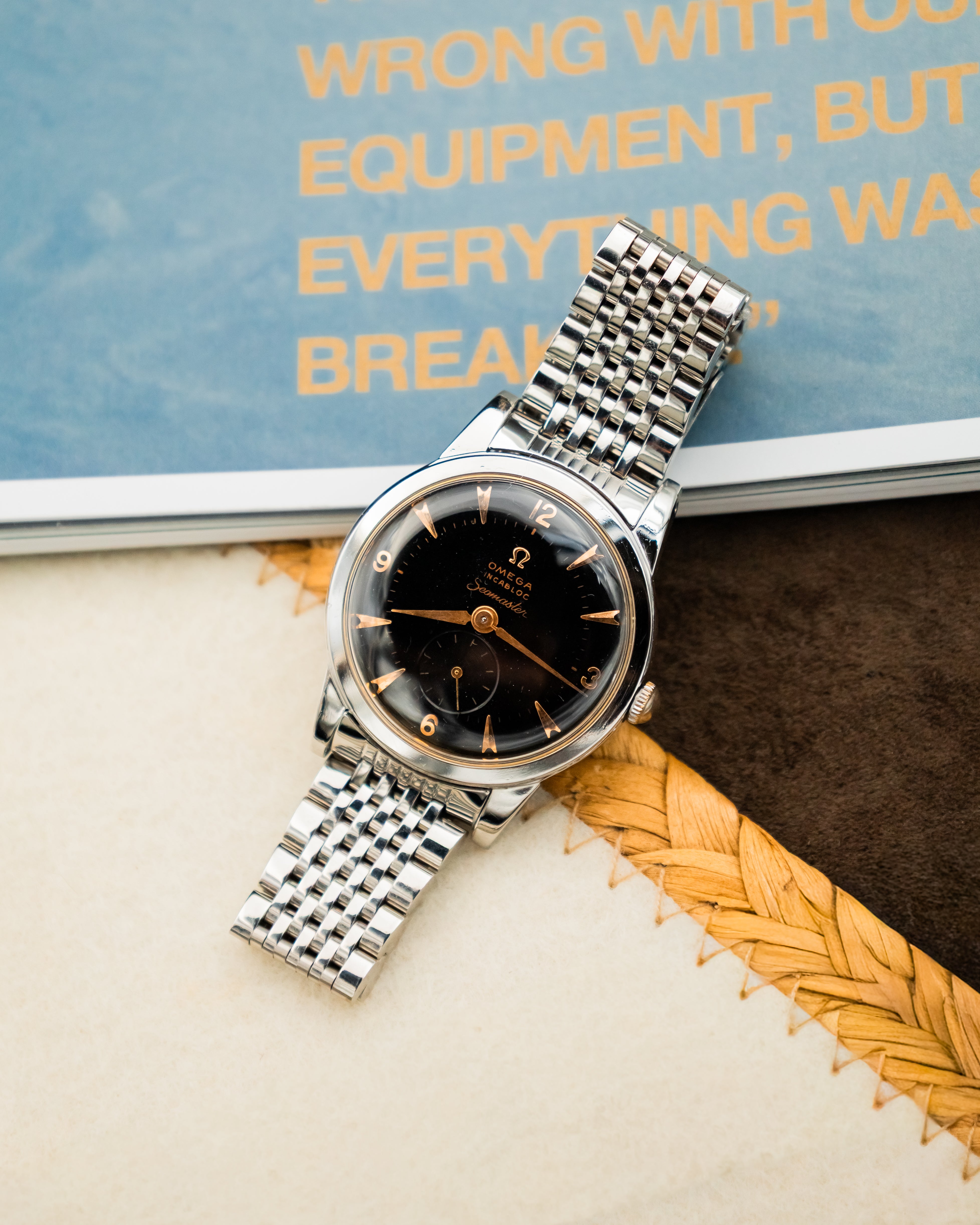 Omega 2657-1 Seamaster Bumper - Black Dial