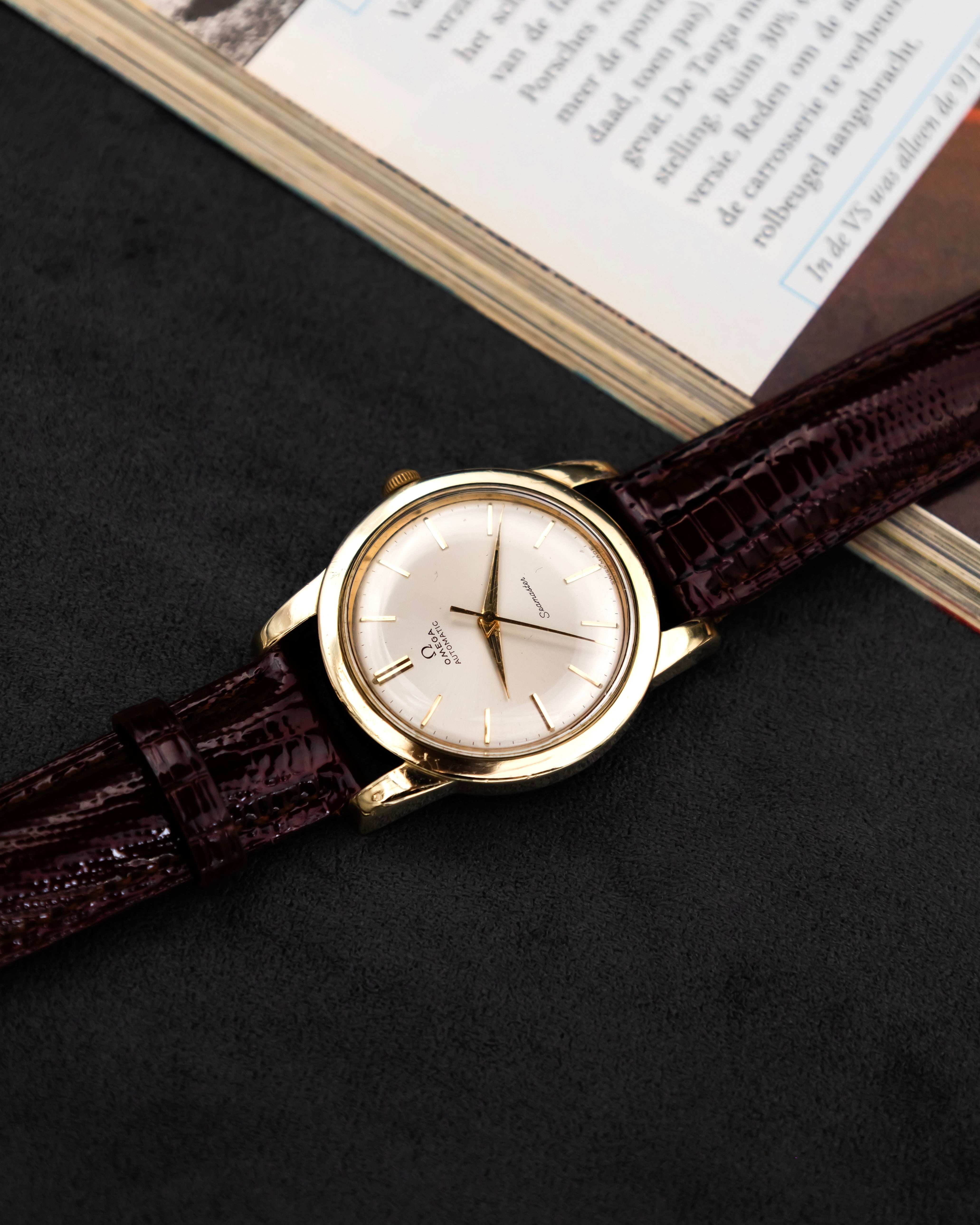 Omega 2577-19 SC Seamaster - Champagne Dial
