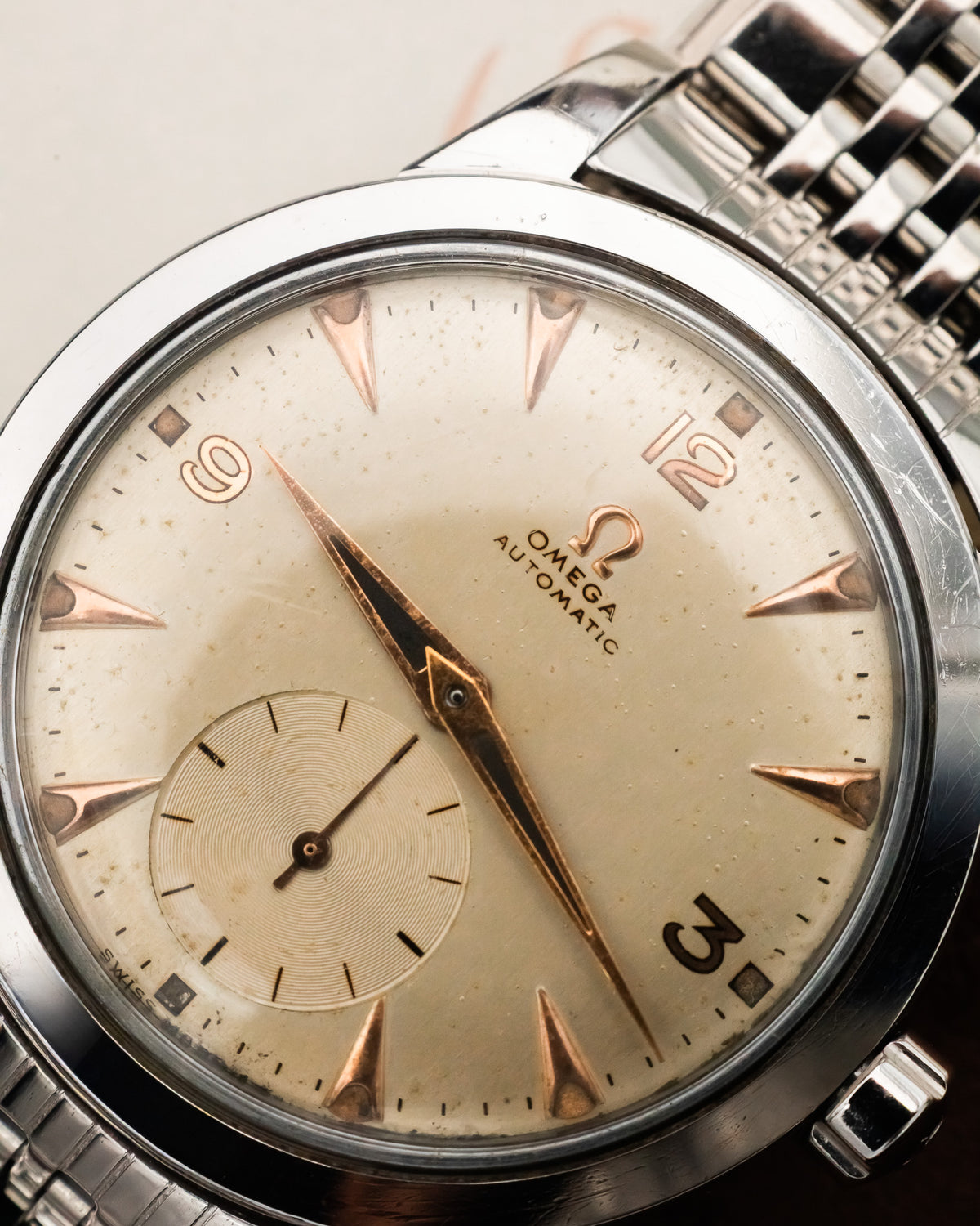 Omega 2576-1 Bumper Sub-Second - Silver cream dial