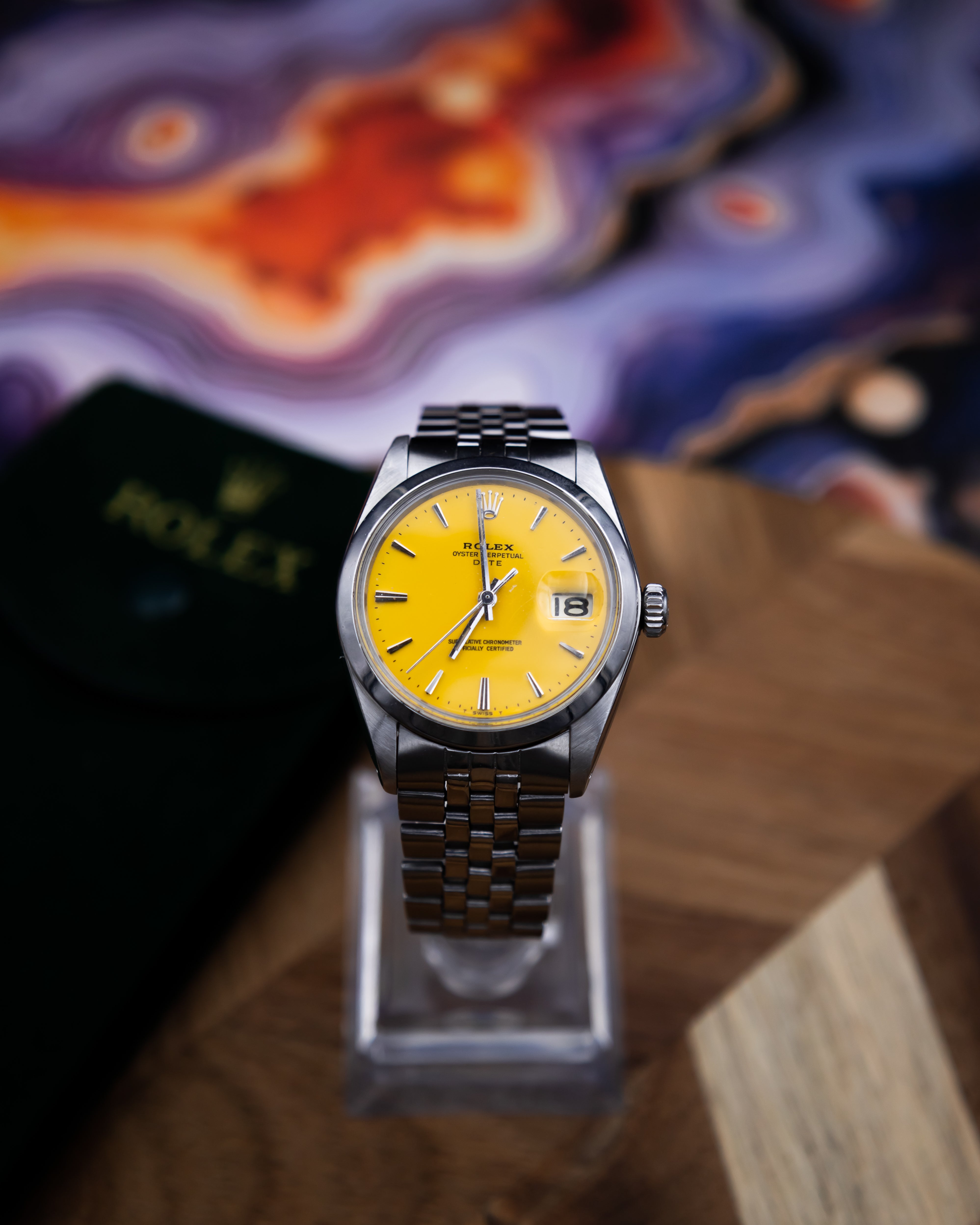 Rolex 1500 Oyster Perpetual Date - yellow dial