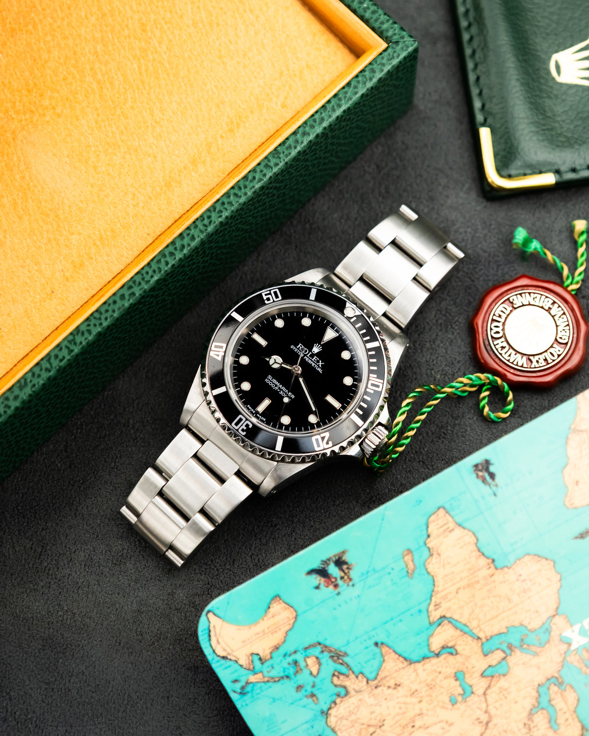 Rolex 14060 Submariner No Date - Swiss Made dial