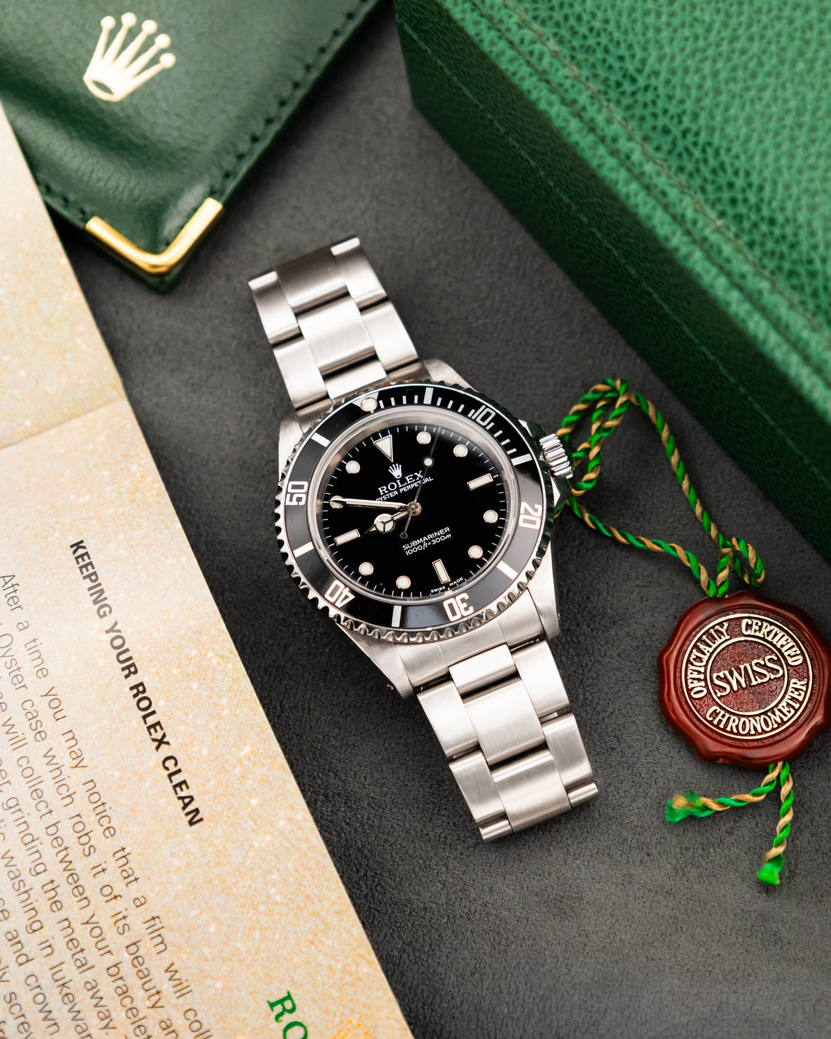 Rolex 14060 Submariner No Date - Swiss Made dial