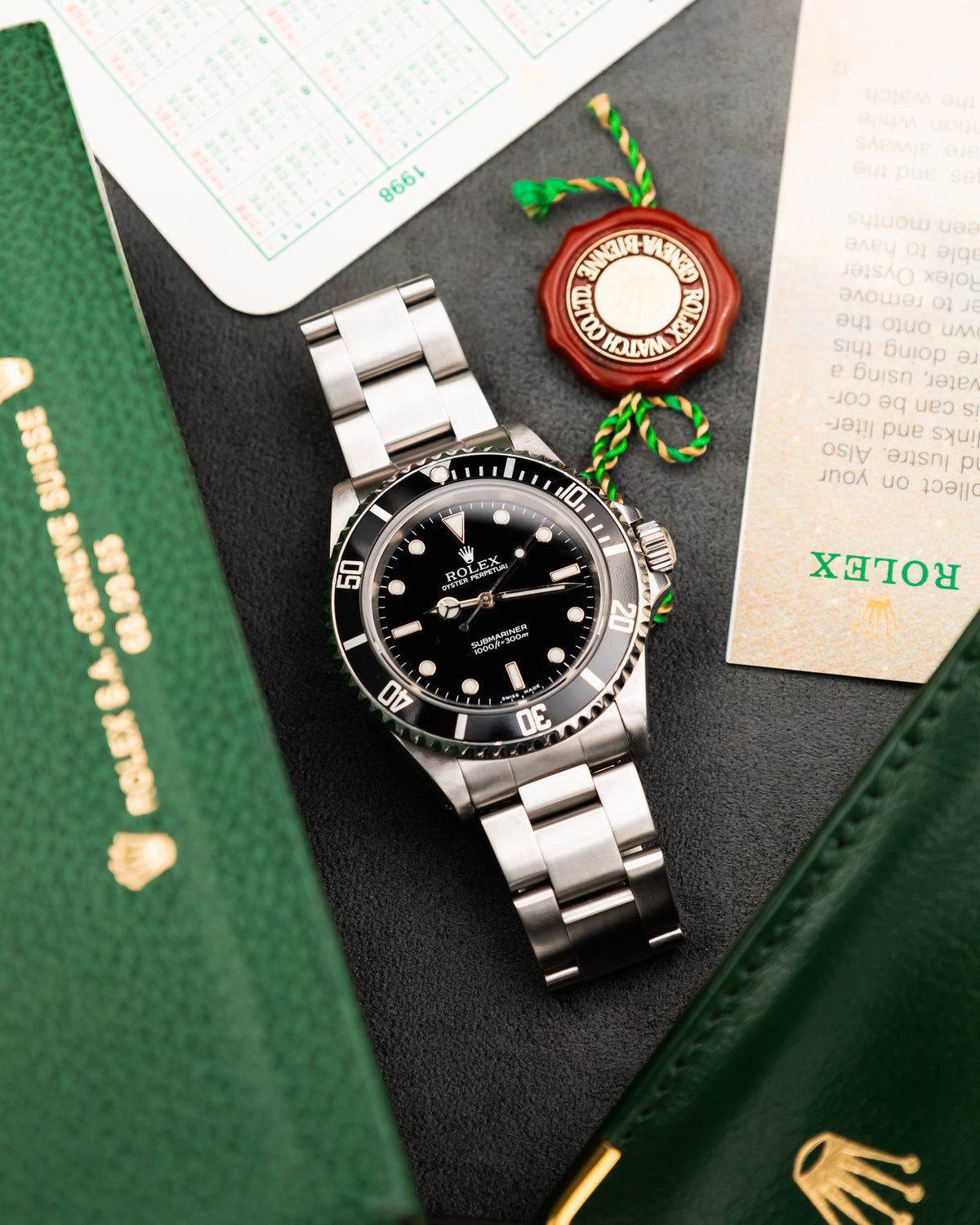 Rolex 14060 Submariner No Date - Swiss Made dial