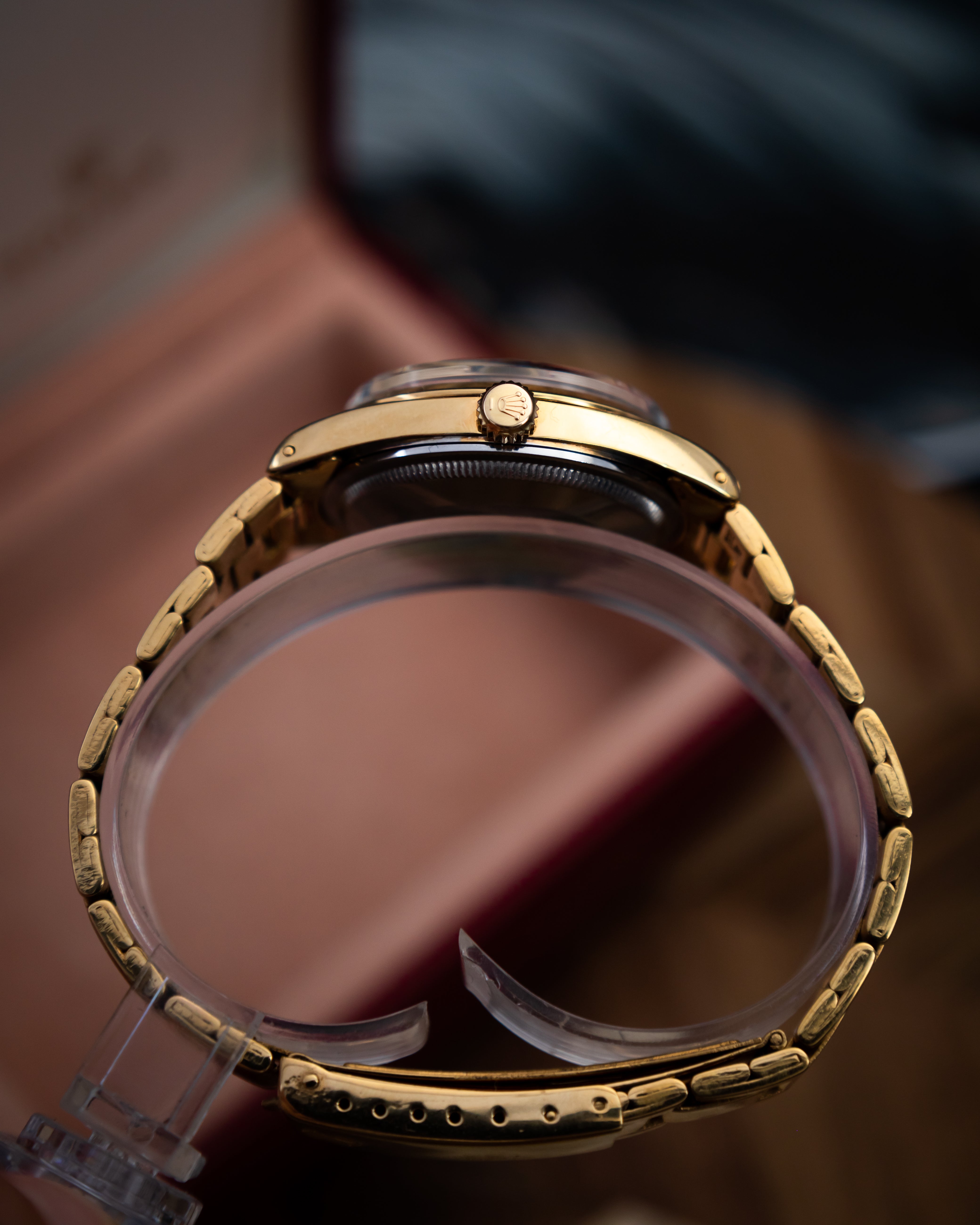 Rolex 1550 Oyster Perpetual date - Golden egg