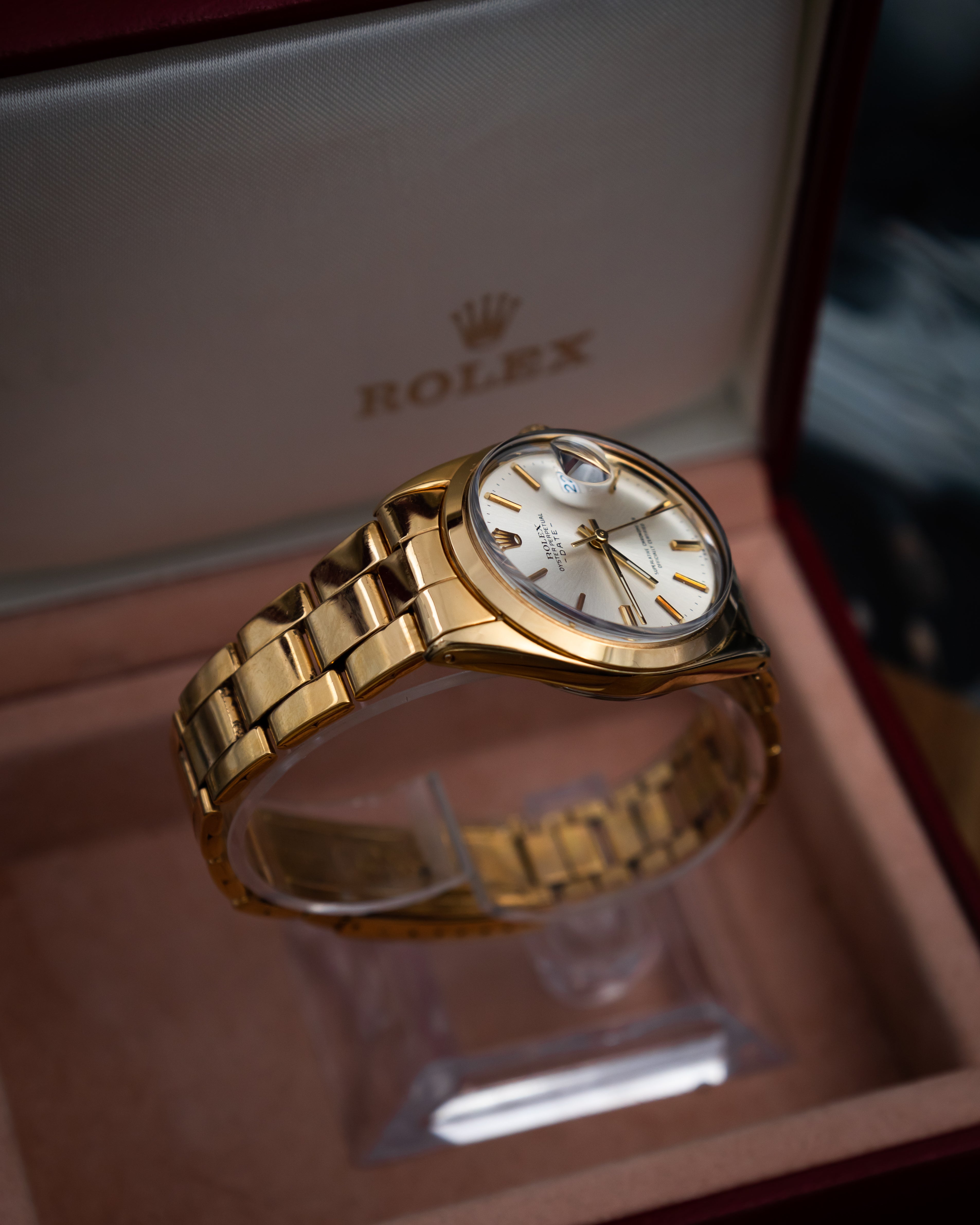 Rolex 1550 Oyster Perpetual date - Golden egg
