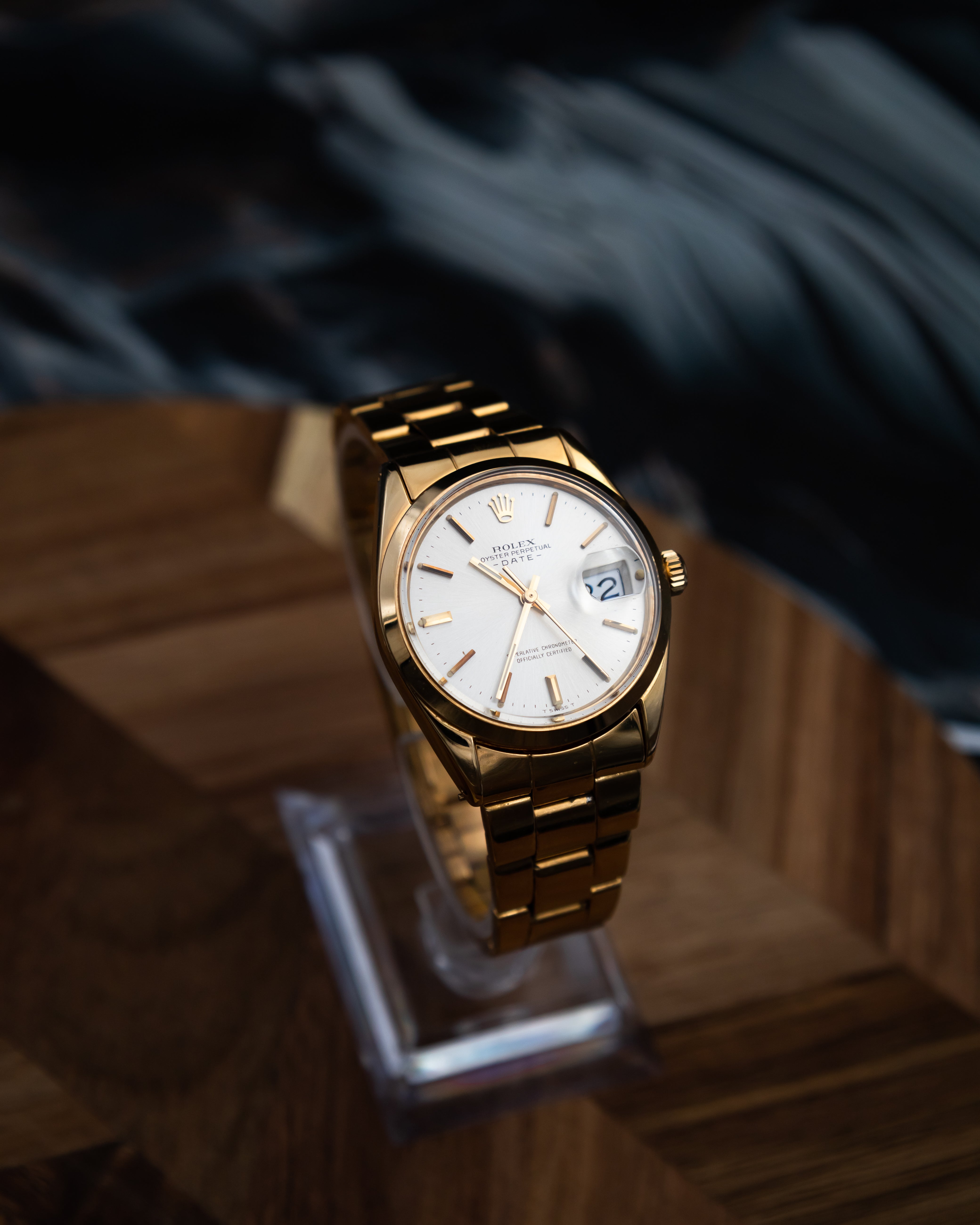 Rolex 1550 Oyster Perpetual date - Golden egg