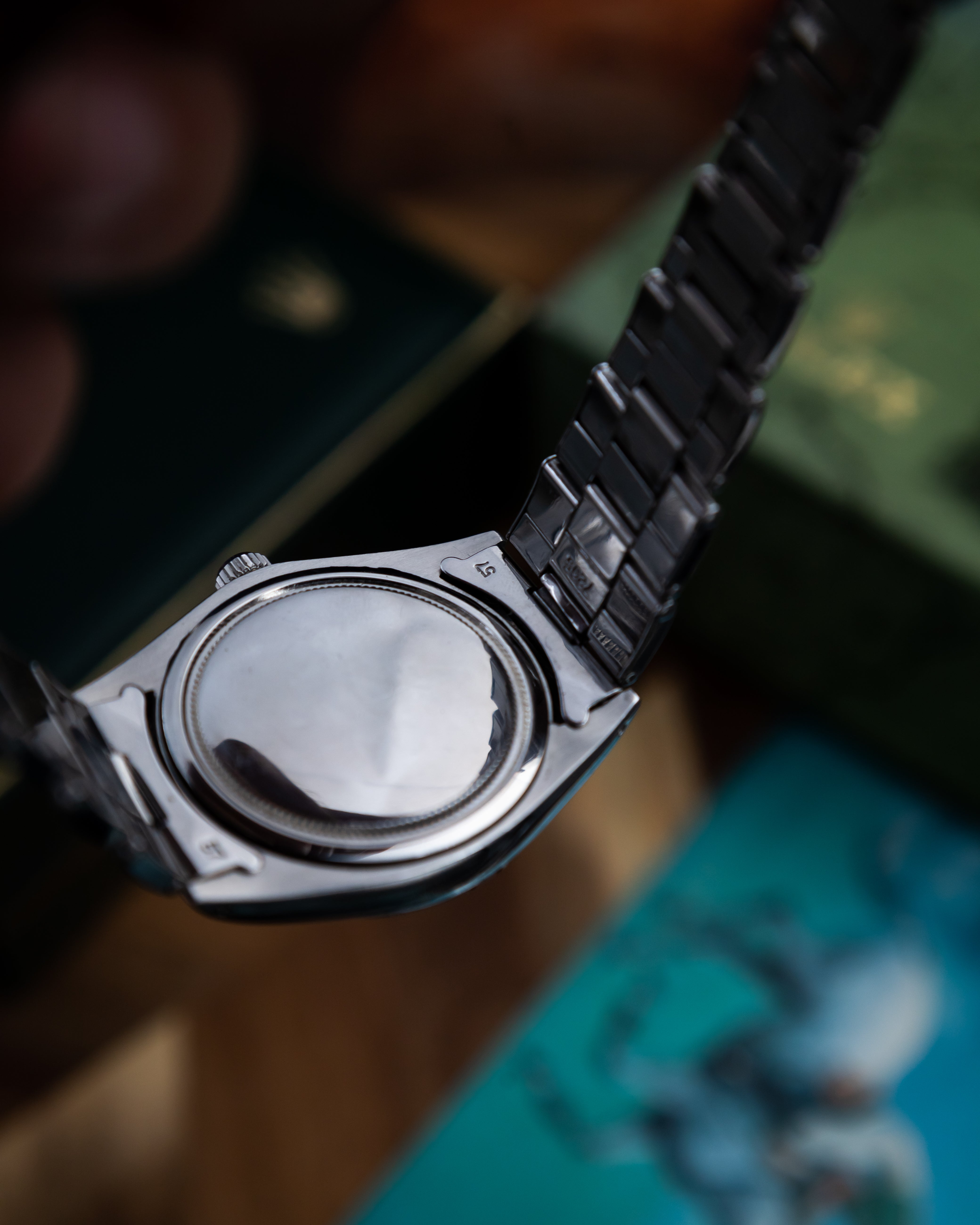 Rolex 6694 Oysterdate - linen sigma dial