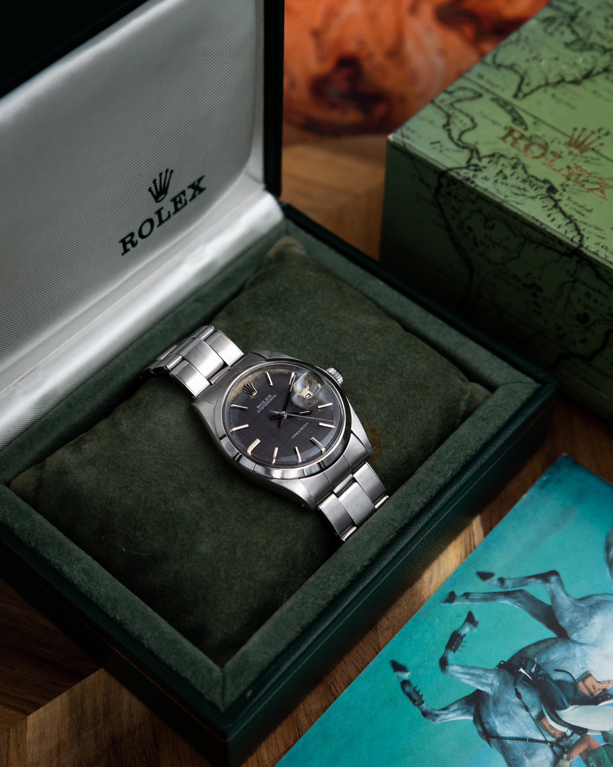 Rolex 6694 Oysterdate - linen sigma dial