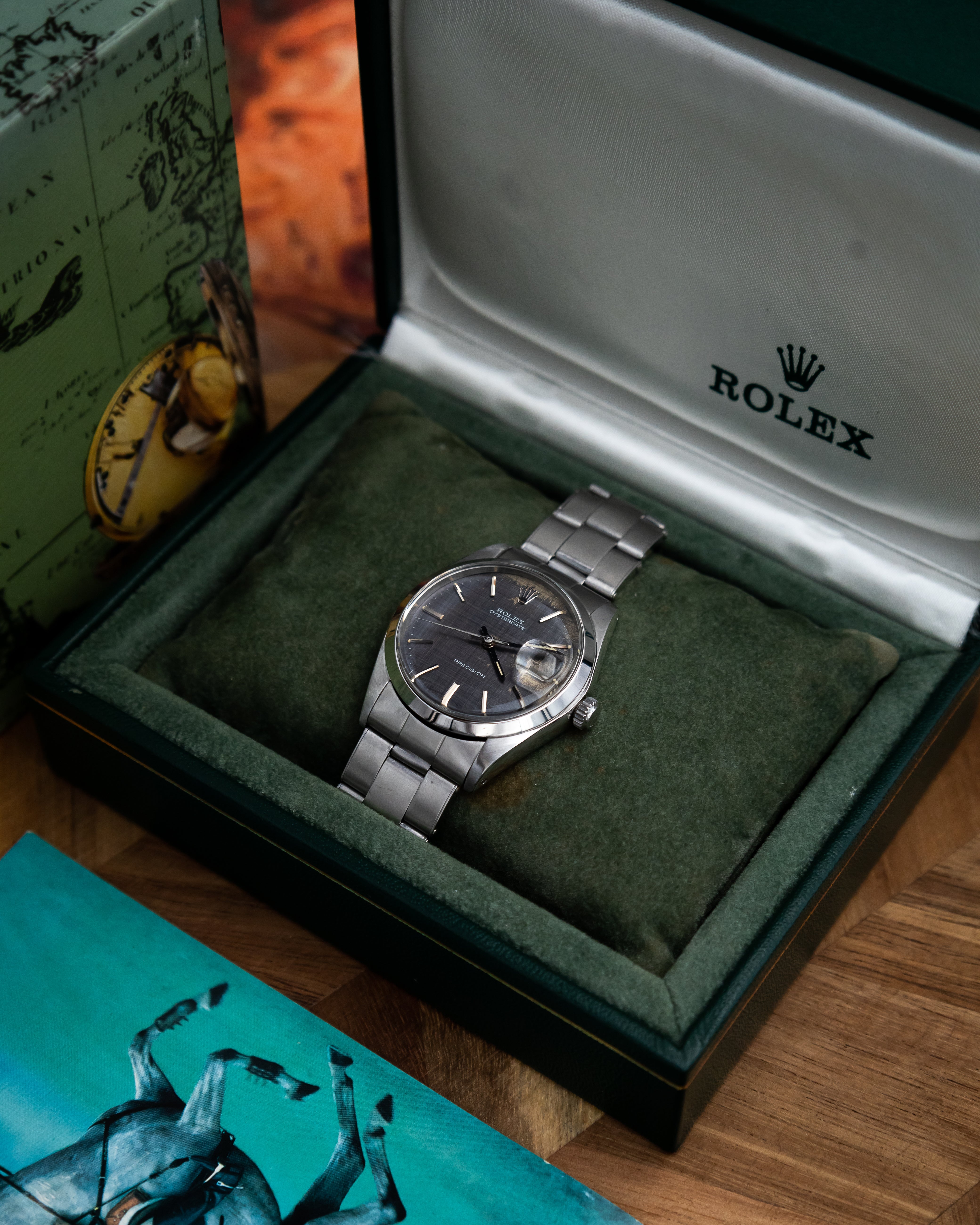 Rolex 6694 Oysterdate - linen sigma dial